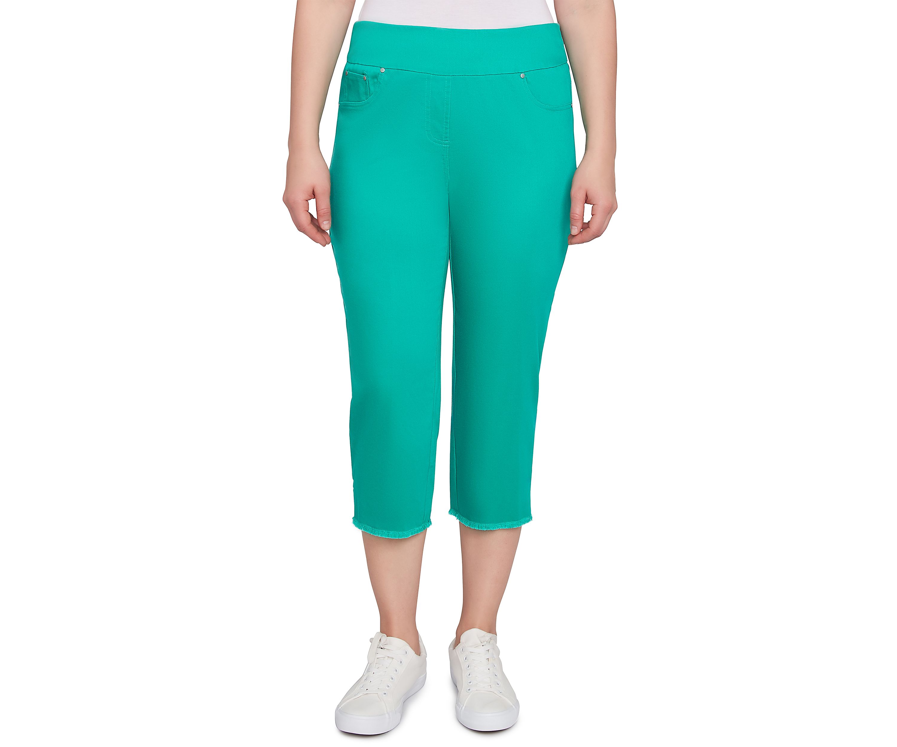 Petite Soft Denim Pull On Fringe Capri Pants