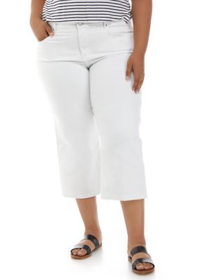 plus size denim capris