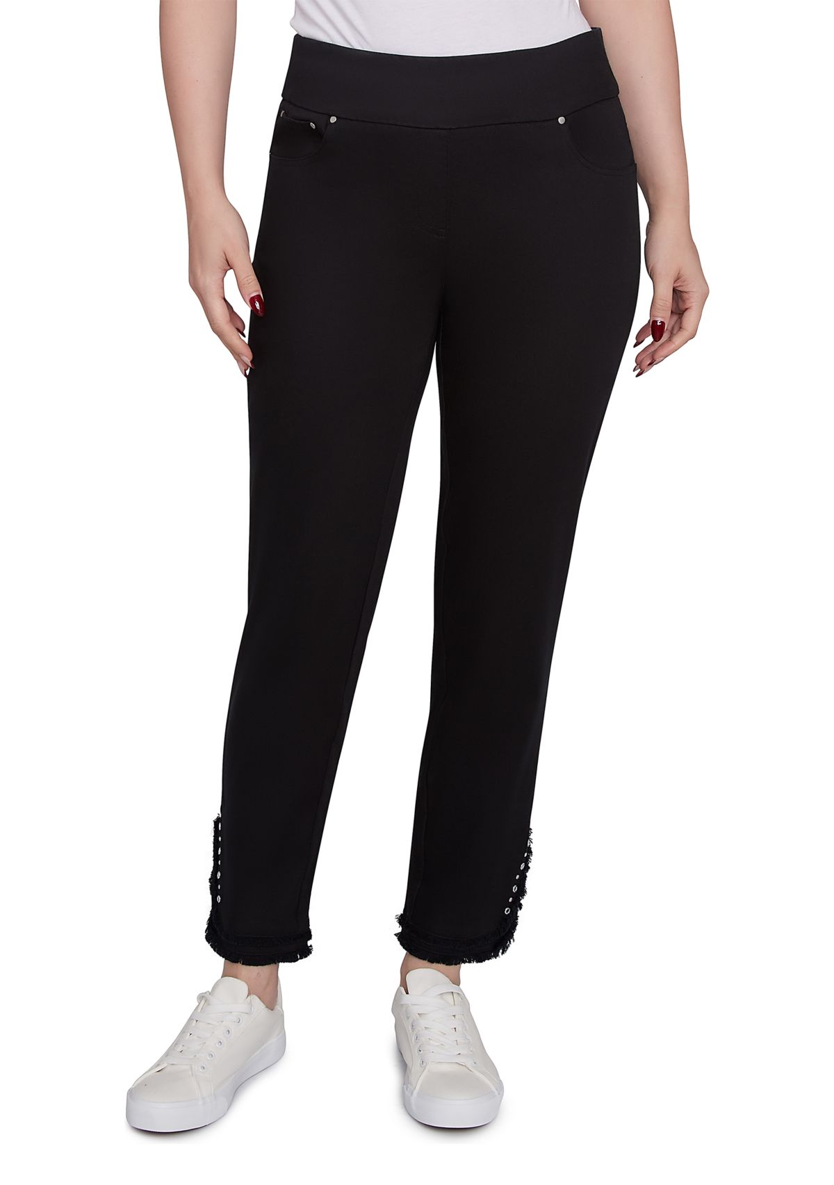 Womens Luxury Pull-On Black Denim Jeans
