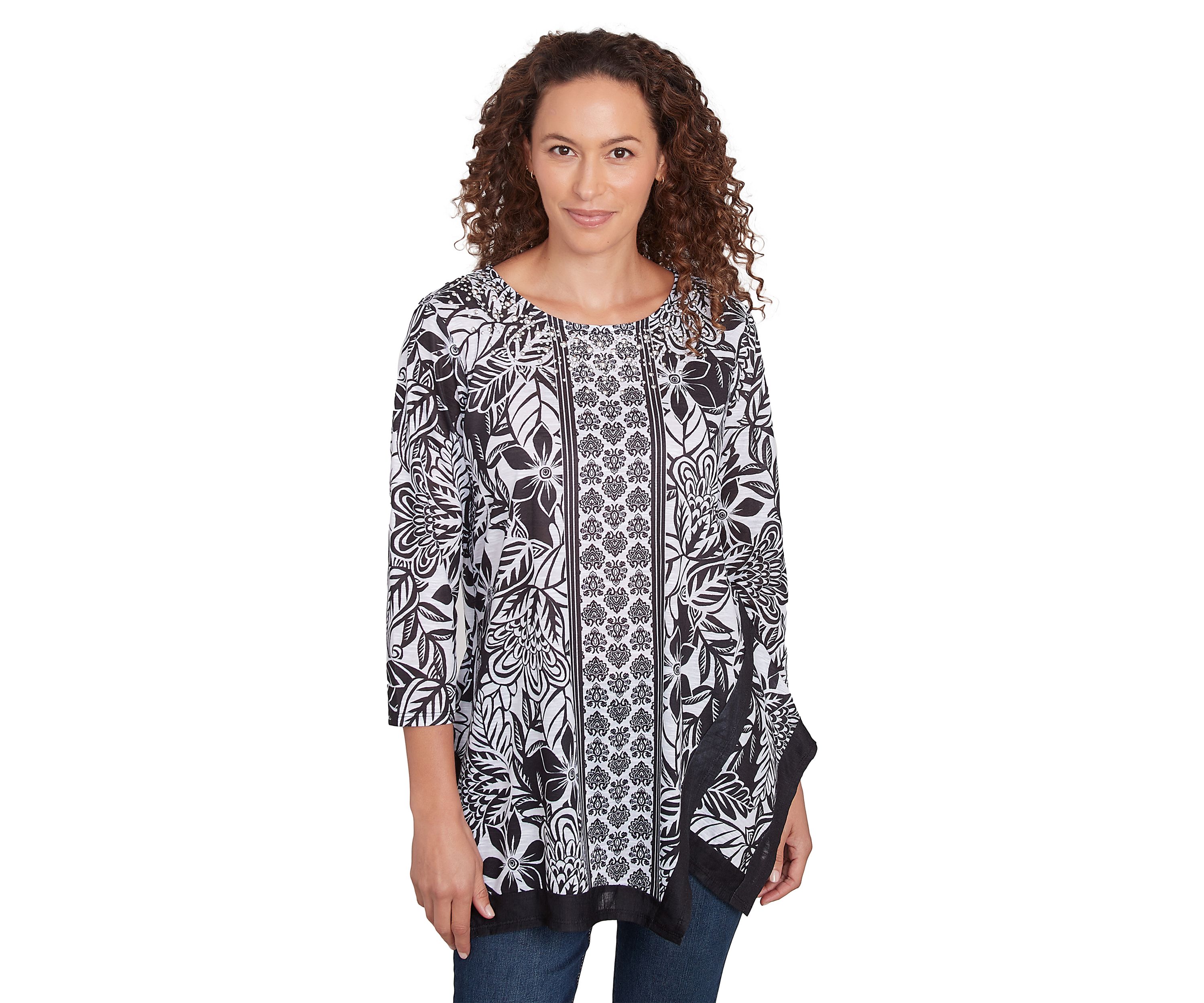 Womens Monochrome Floral Sharkbite Top