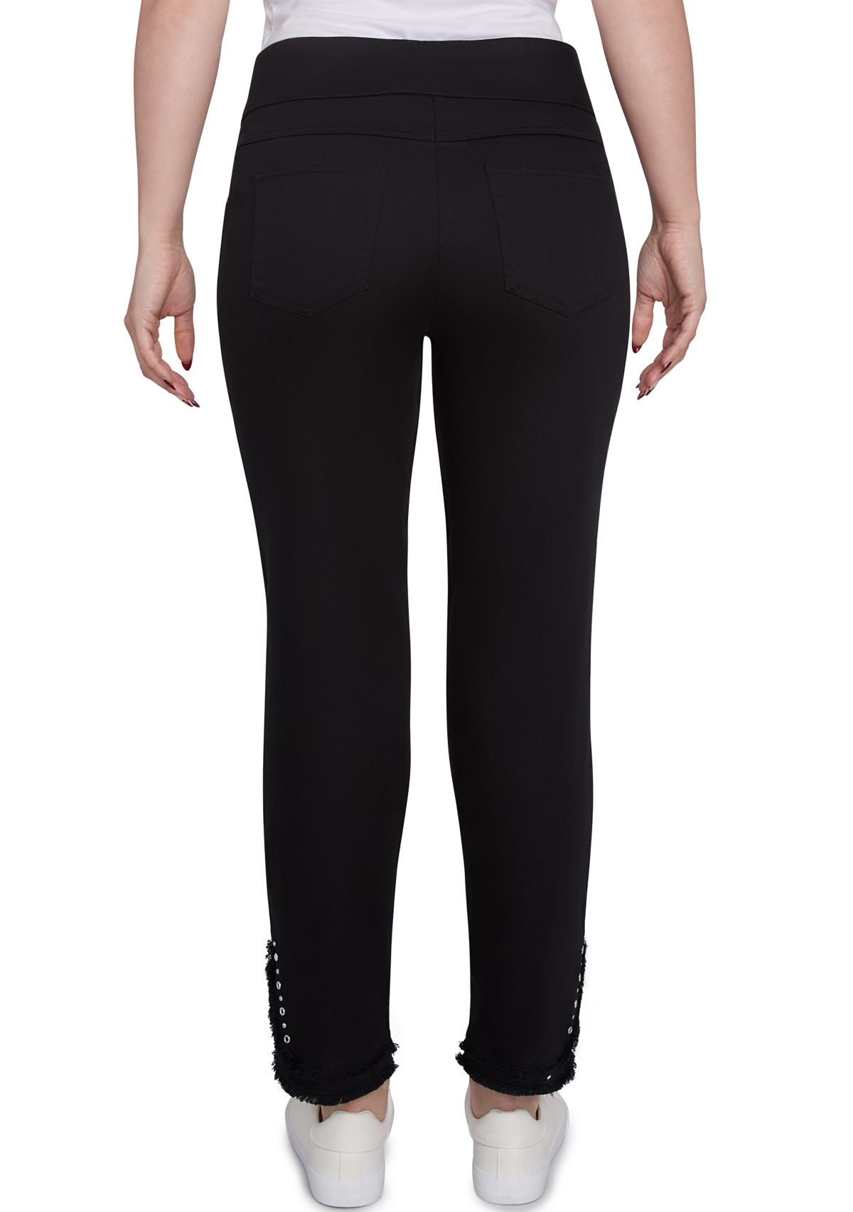 Petite Luxury Pull-On Black Denim Jeans