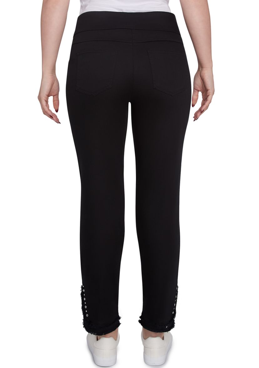 Petite Luxury Pull-On Black Denim Jeans