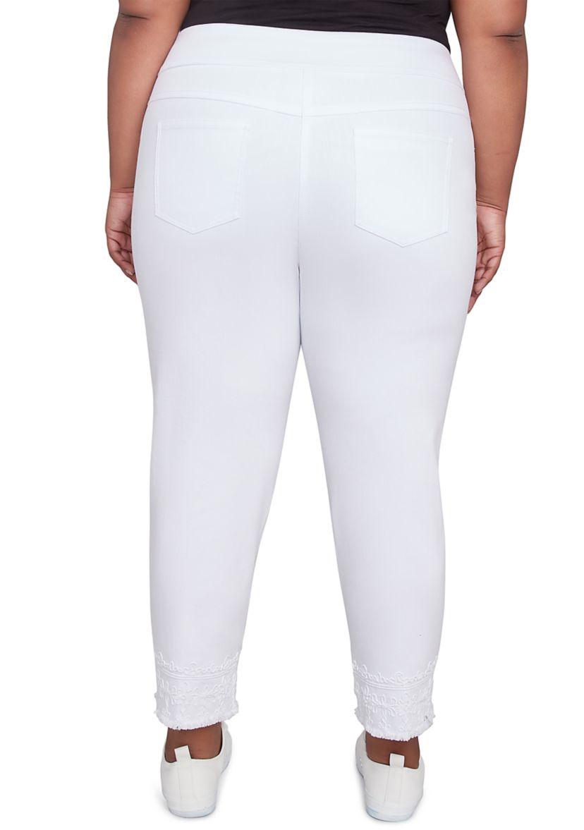 Plus Size Embroidered Extra Stretch White Denim Jeans
