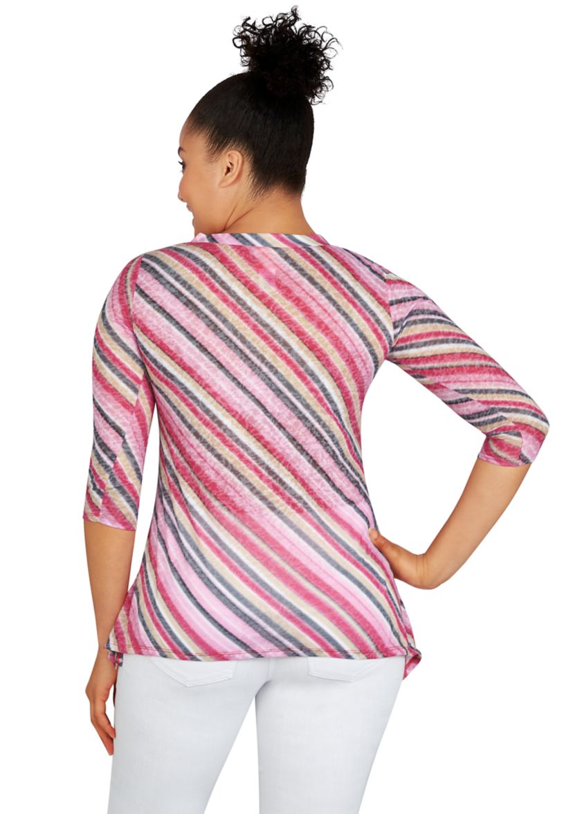 Must Haves II Diagonal Stripe V-Neck Top