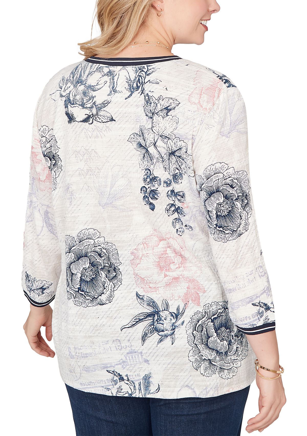 Plus Size Botanical Stamp Knit Twist Front Top