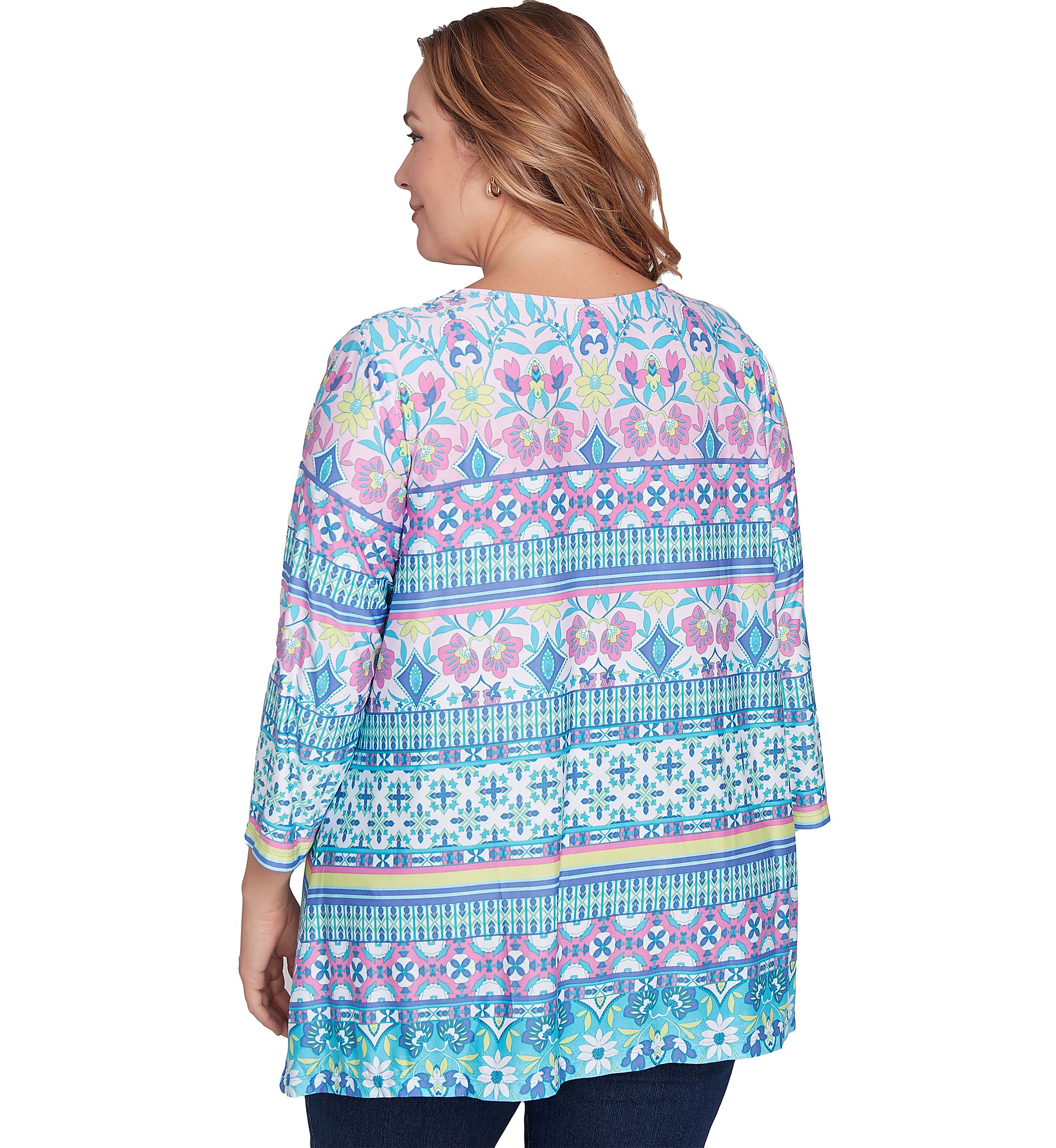 Plus Size Scoop Neck Stripe Garden Floral Printed Shark Bite Knit Top