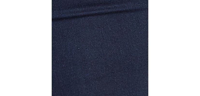 Petite Comfort Stretch Straight Leg Jeans
