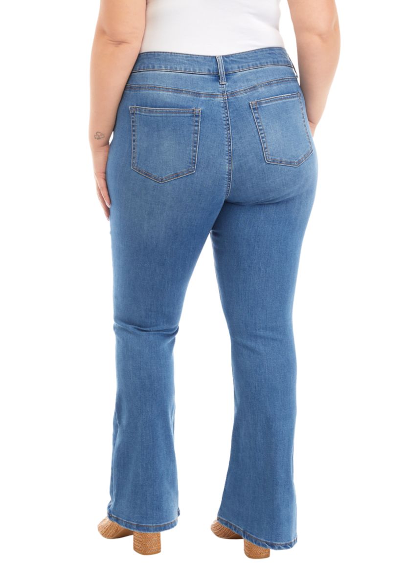  Plus Size Mid Rise Bootcut Jeans 