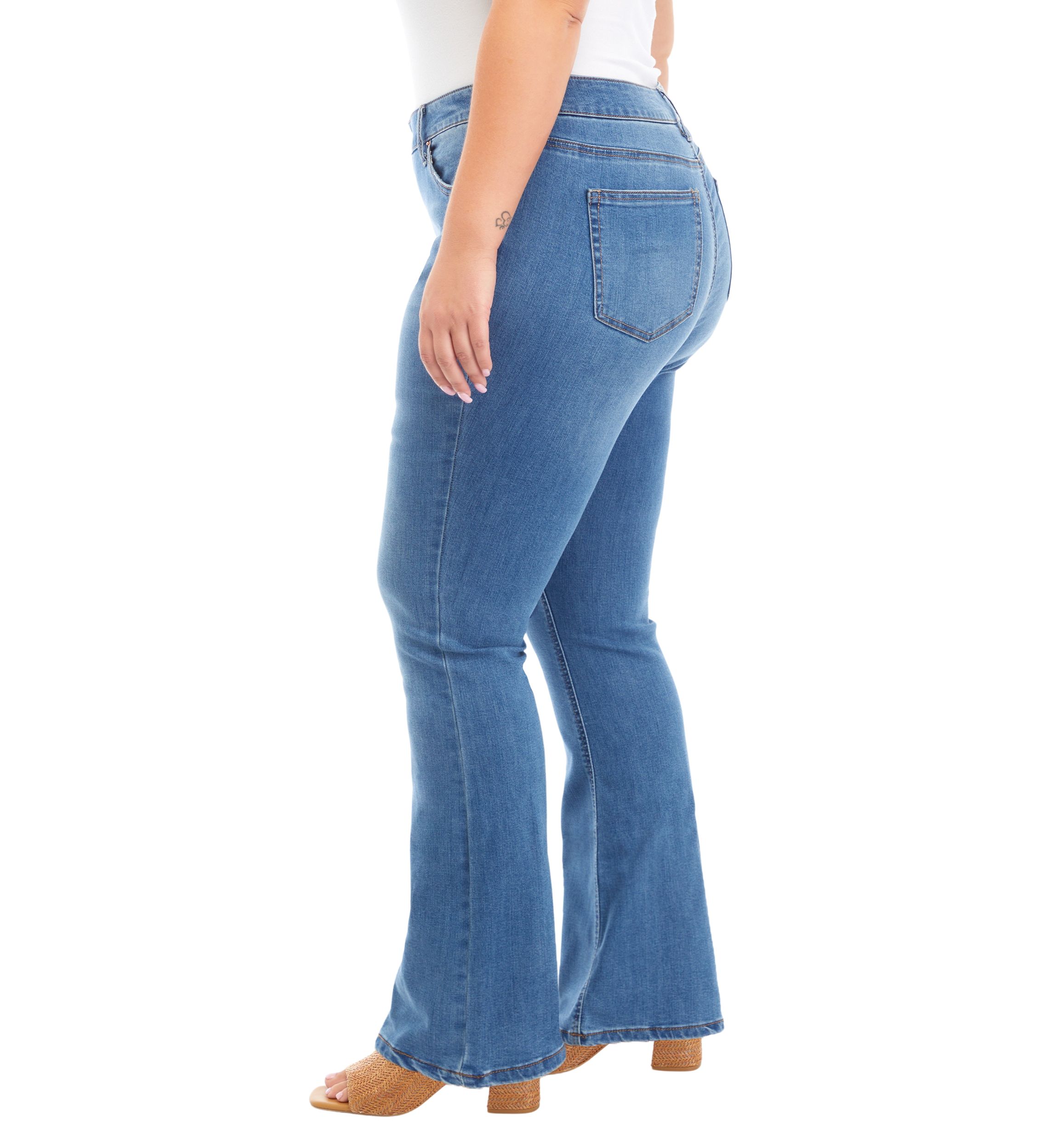  Plus Size Mid Rise Bootcut Jeans 