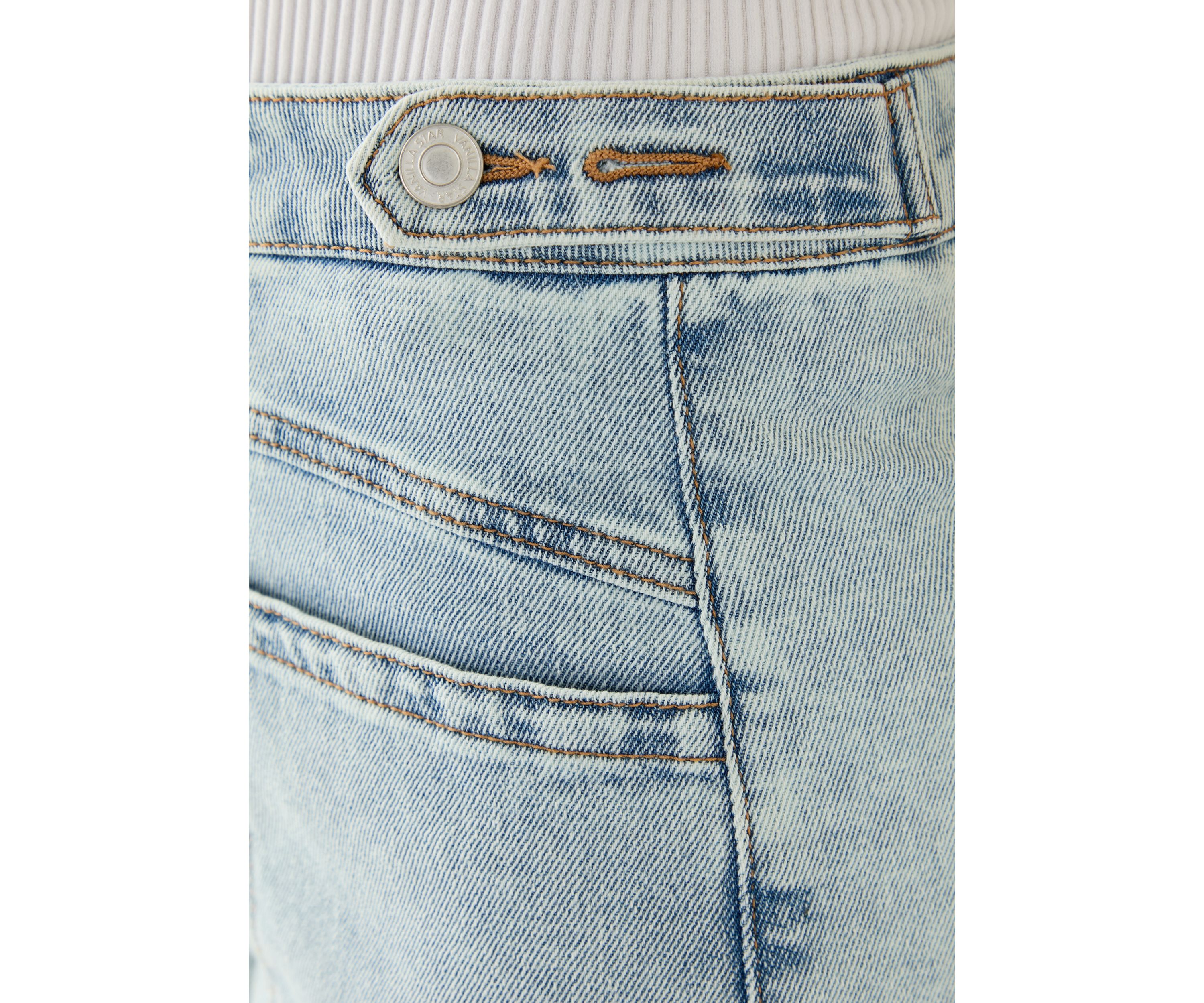 Womens Side Tab Cuffed Shorts