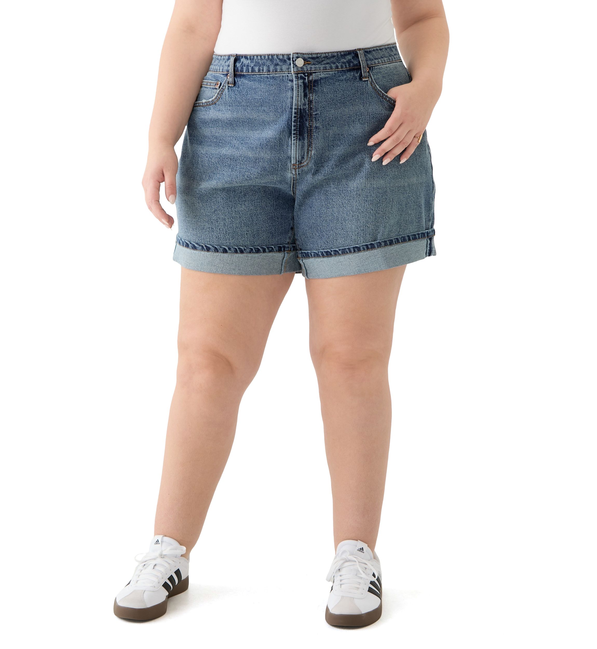 Plus Size Cuffed Shorts