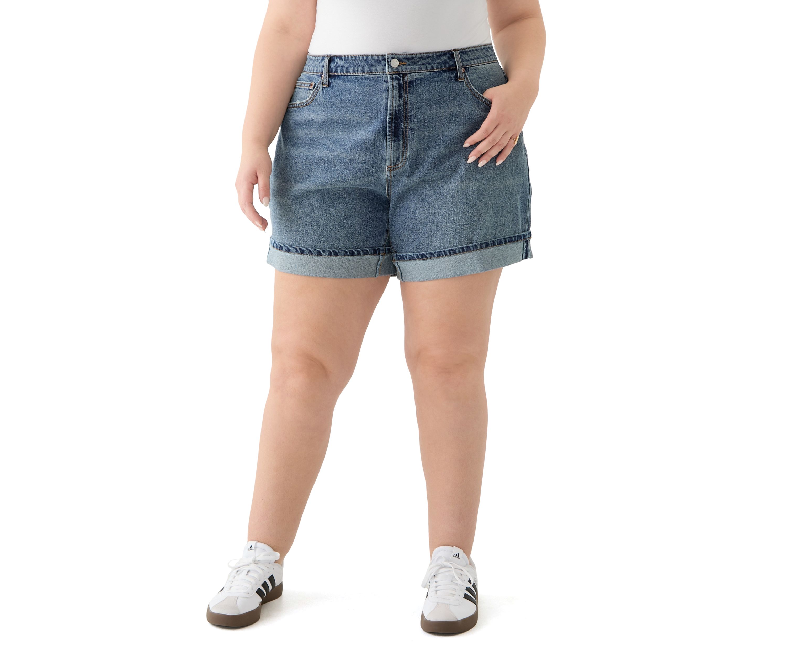 Plus Size Cuffed Shorts