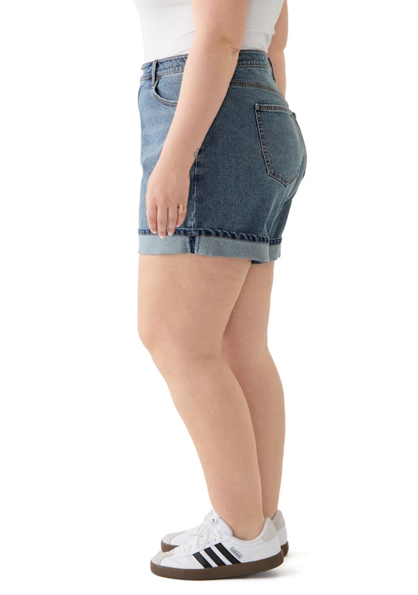 Plus Size Cuffed Shorts