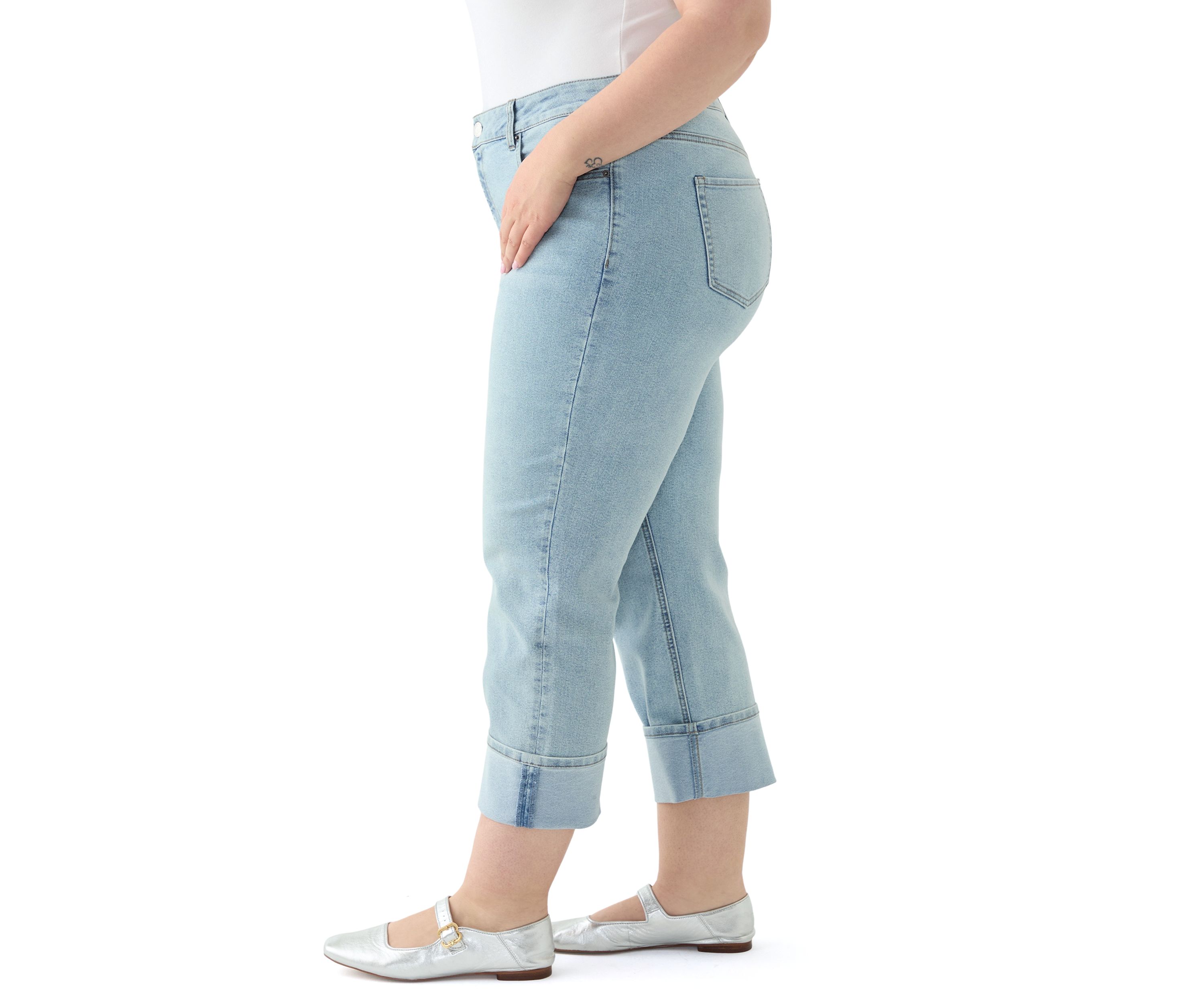 Plus Size Cuffed Cropped Jeans