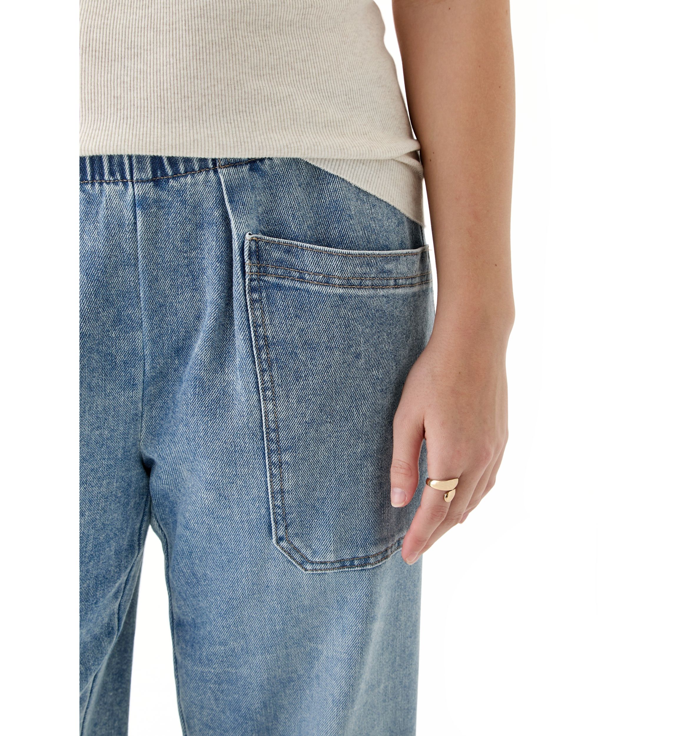 Womens Cropped Porkchop Pull On Denim Pants
