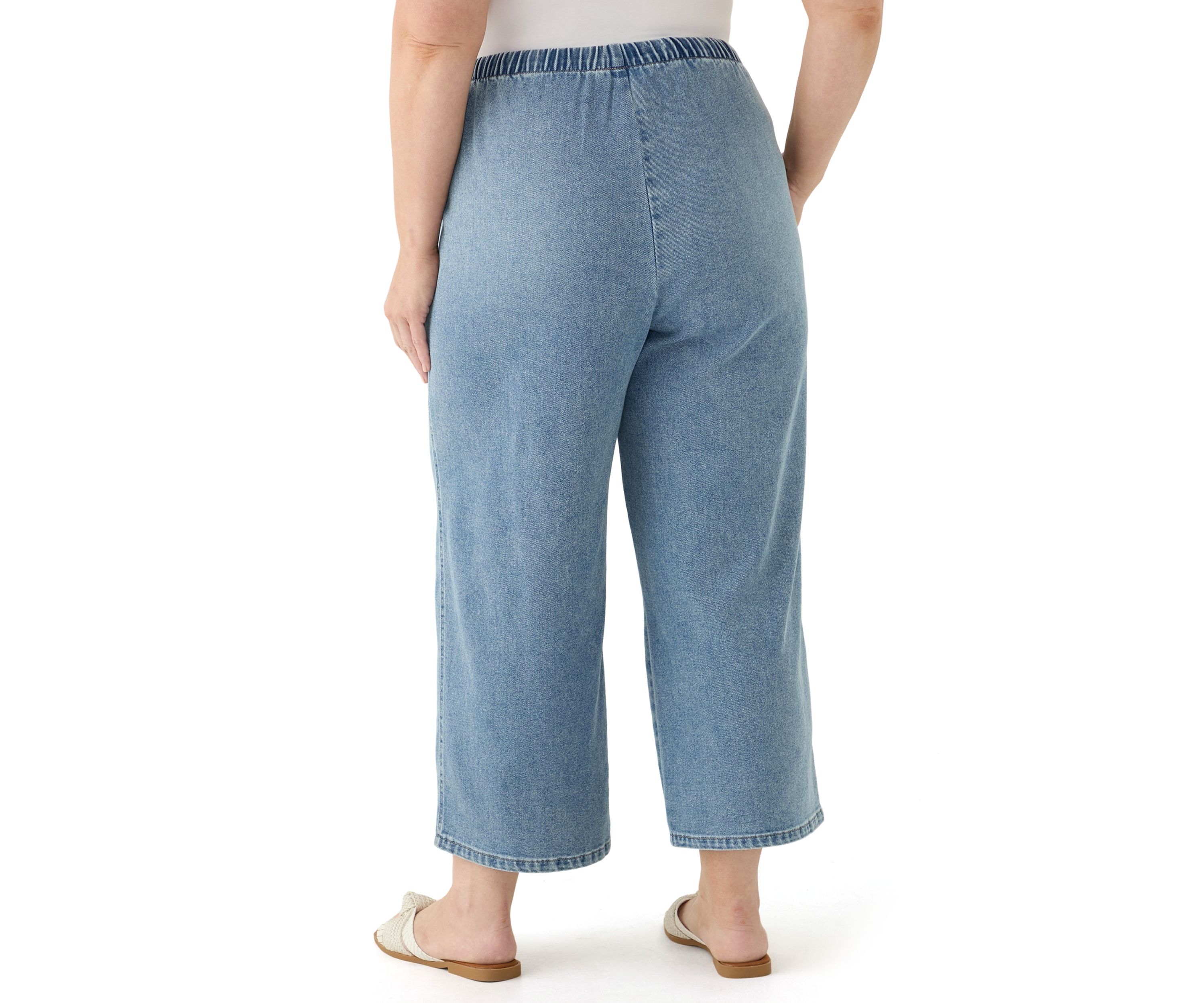 Plus Size Pull On Capri Jeans