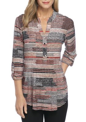 new directions three quarter double sleeve bar back printed top