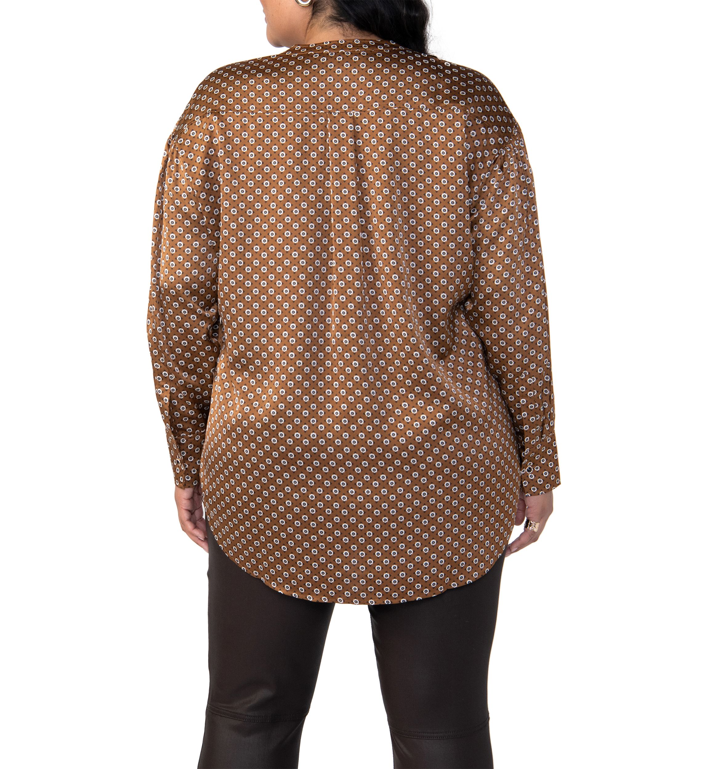 Plus Size Relaxed Modern Blouse