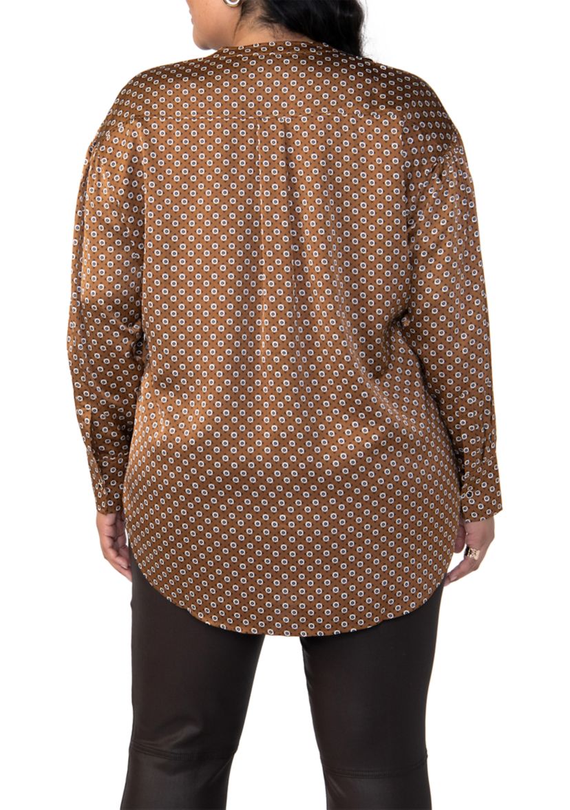 Plus Size Relaxed Modern Blouse