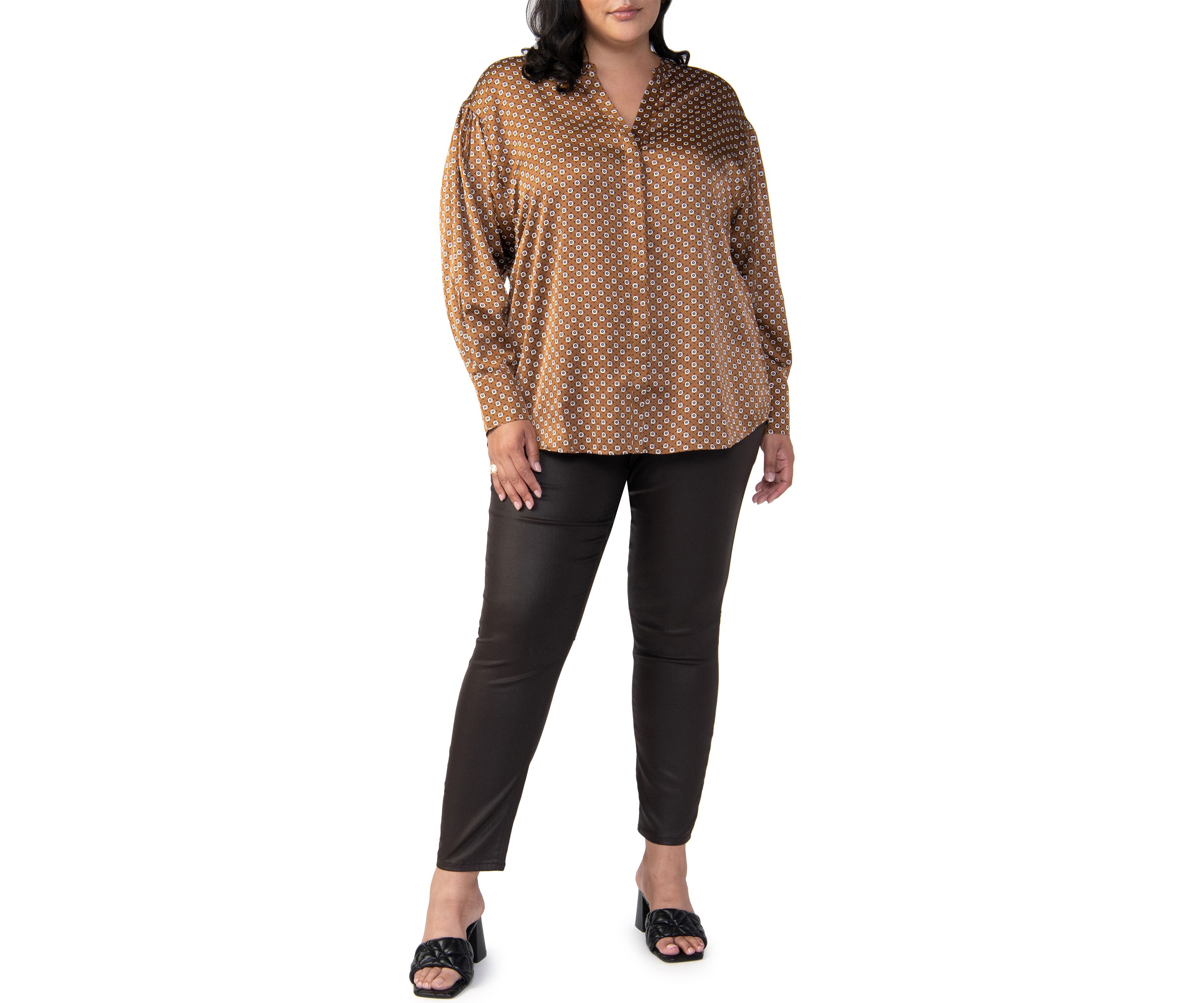 Plus Size Relaxed Modern Blouse