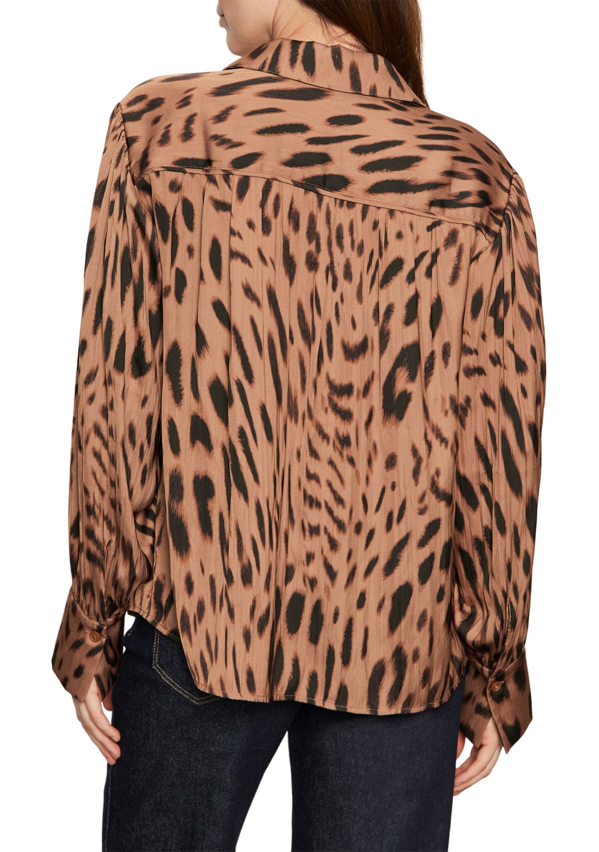 Womens Rebel Long Sleeve Button Front Animal Print Blouse