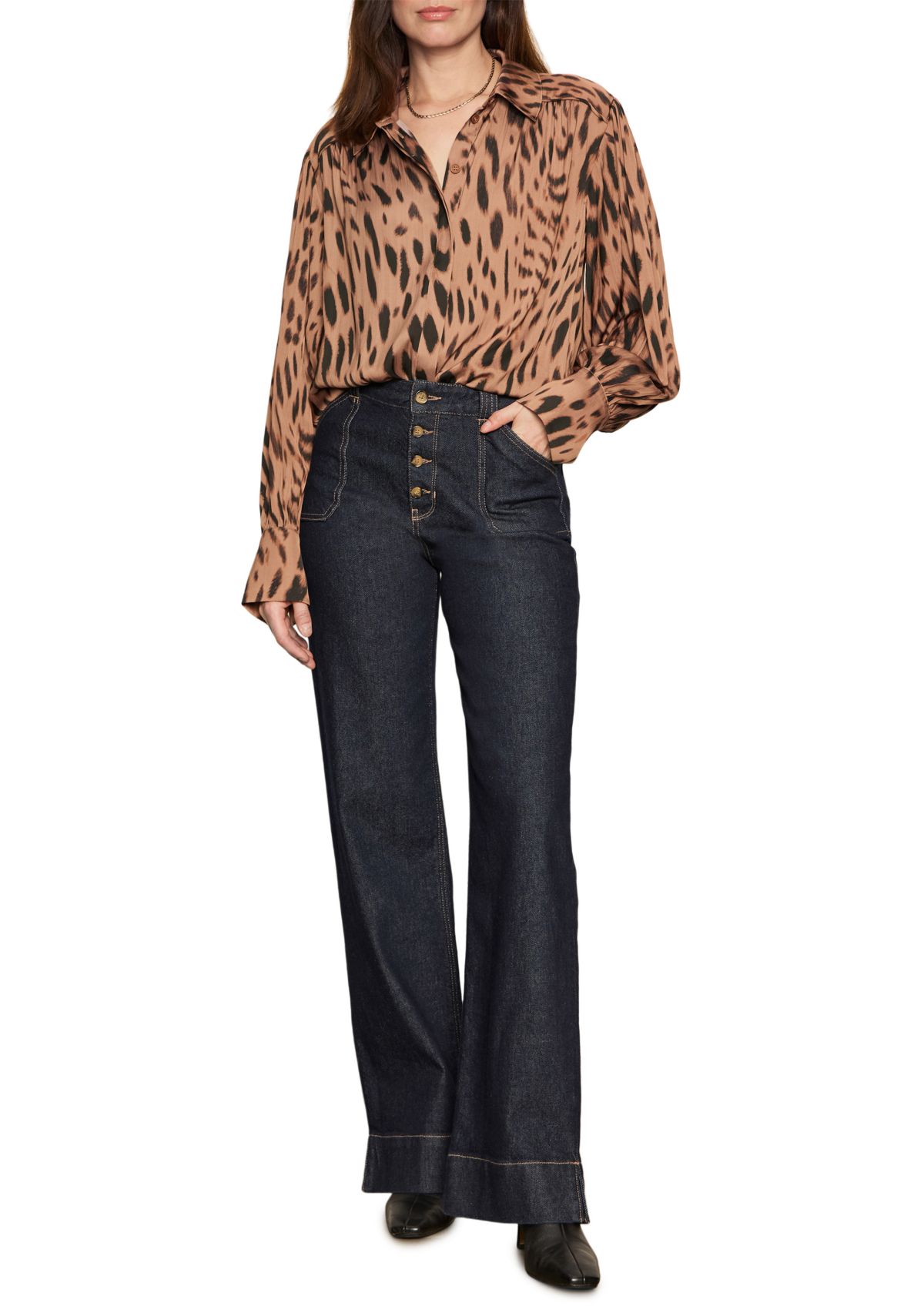 Womens Rebel Long Sleeve Button Front Animal Print Blouse