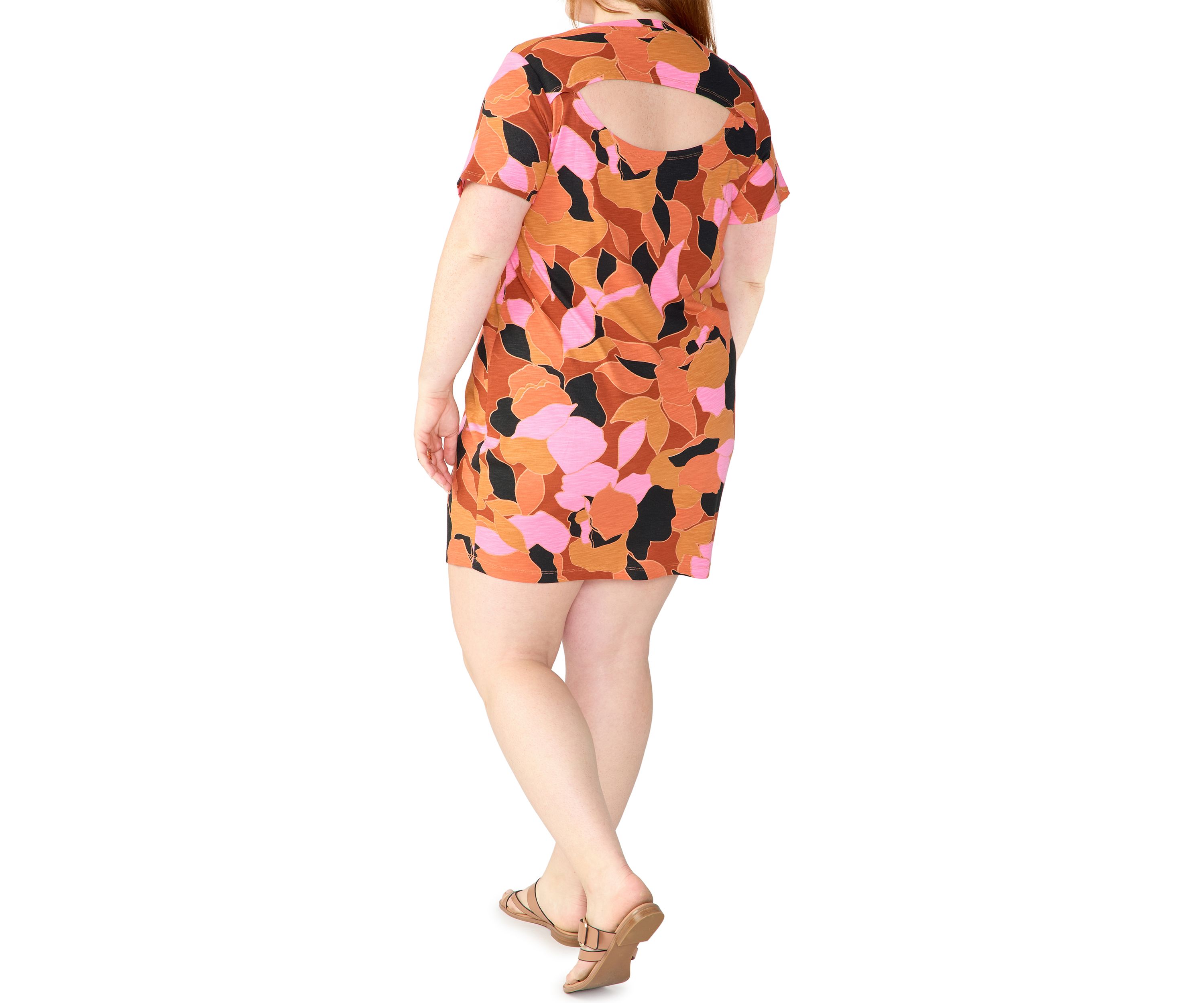 Plus Size Reveal T-Shirt Dress