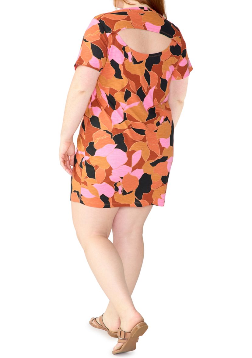 Plus Size Reveal T-Shirt Dress