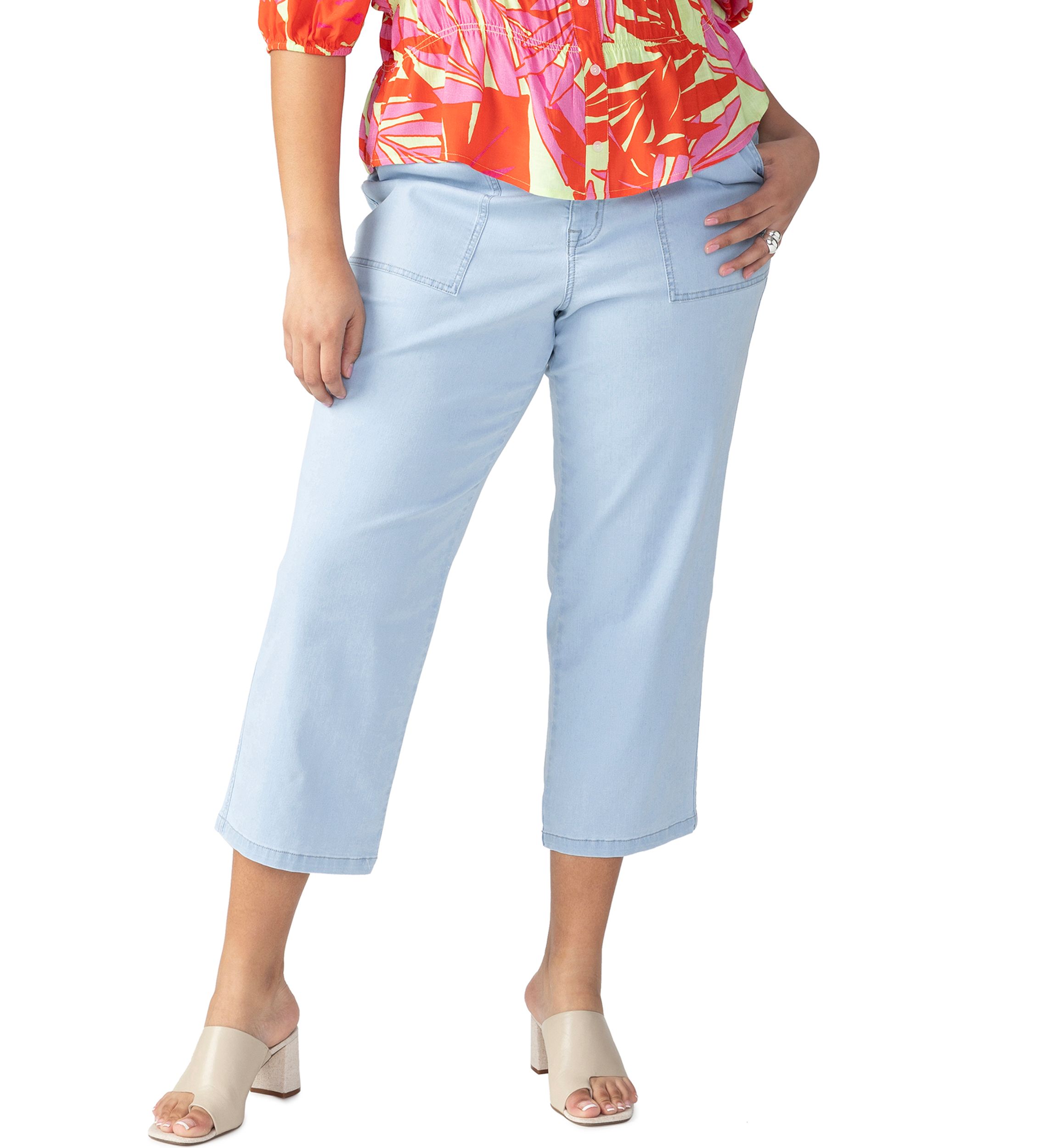 Plus Size Vacation Crop Pants