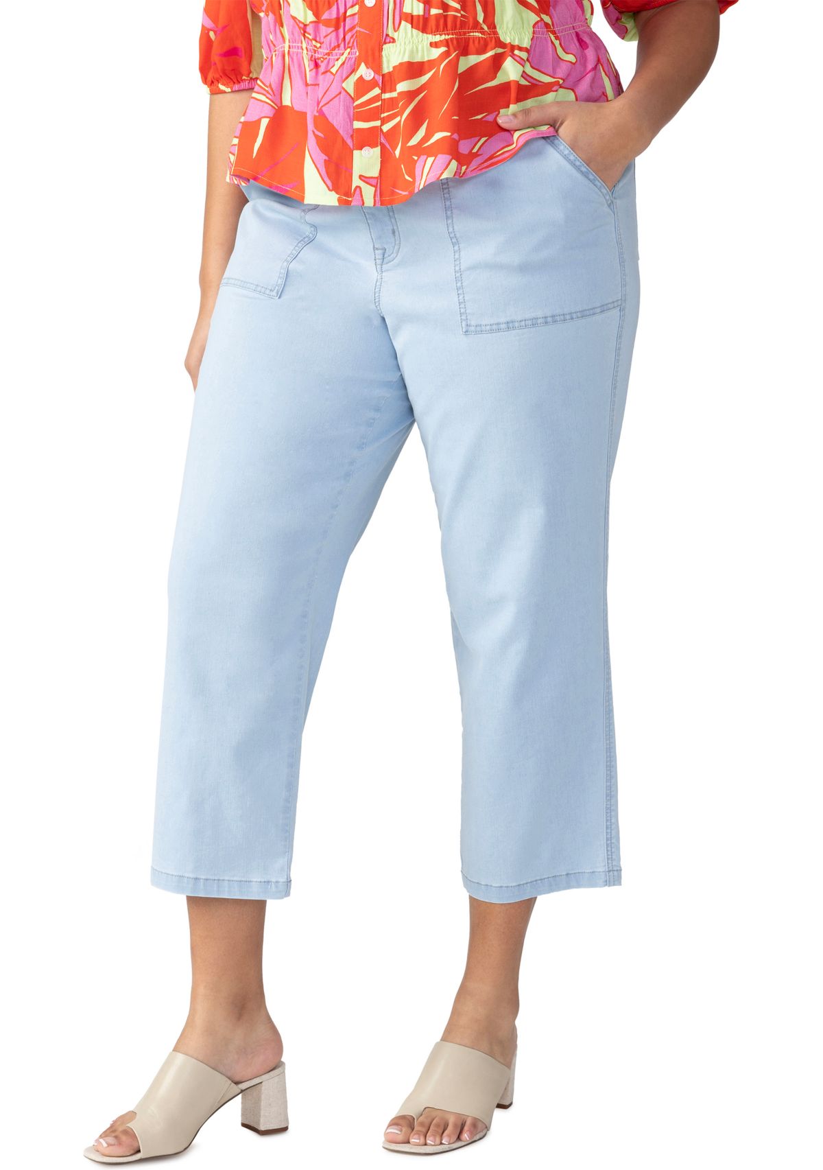 Plus Size Vacation Crop Pants