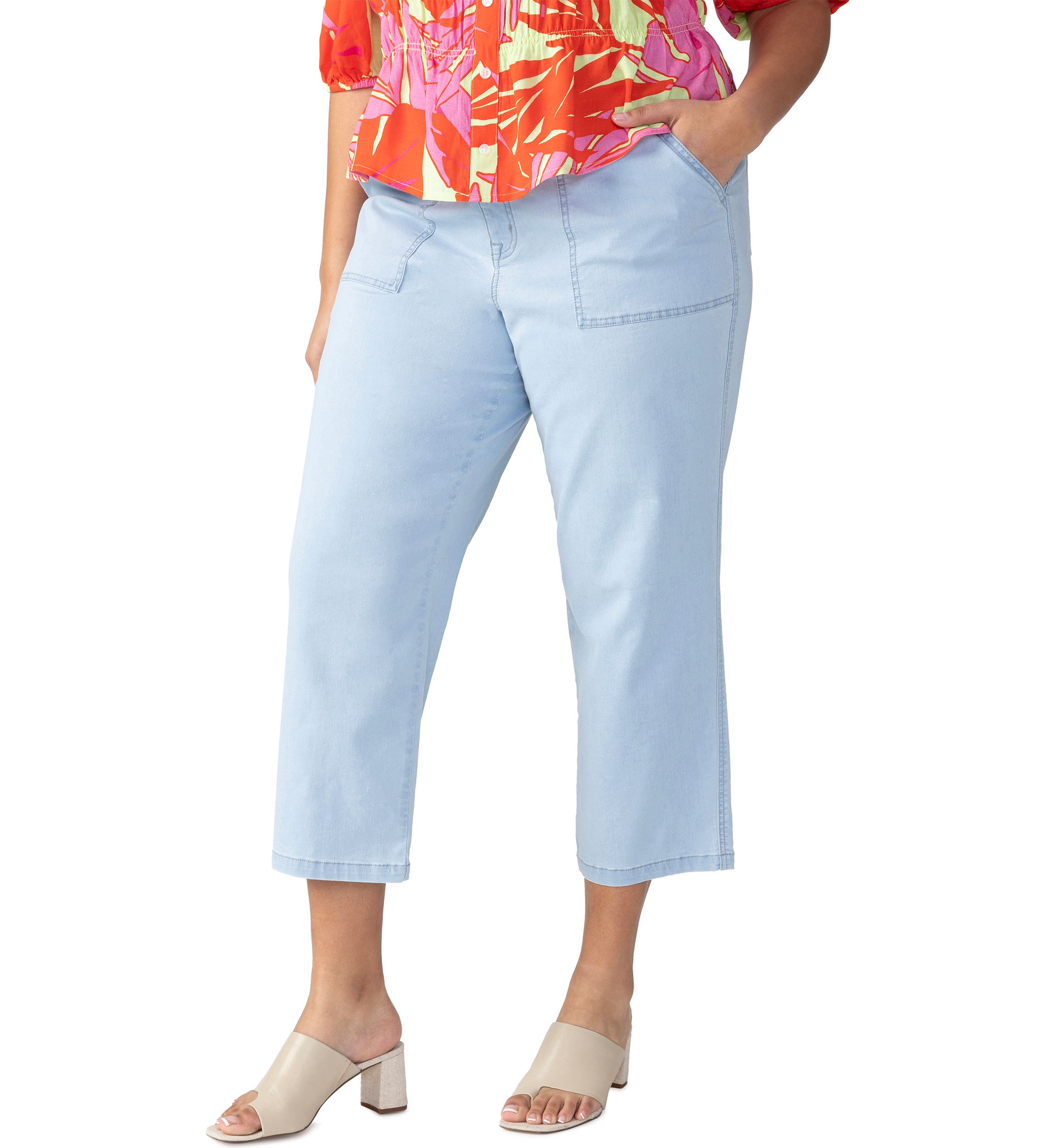 Plus Size Vacation Crop Pants
