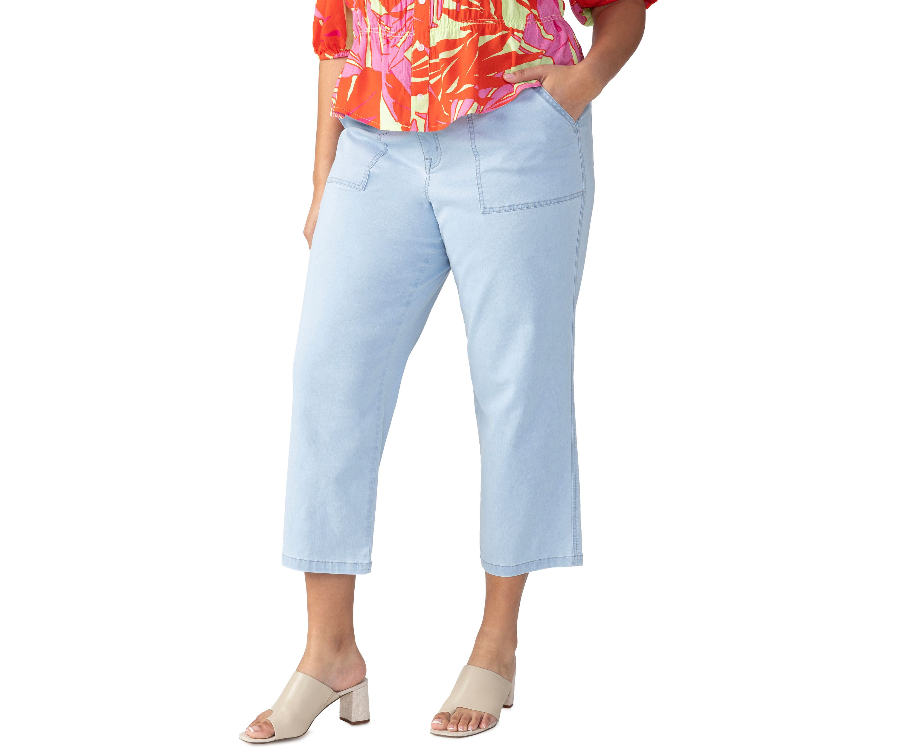 Plus Size Vacation Crop Pants
