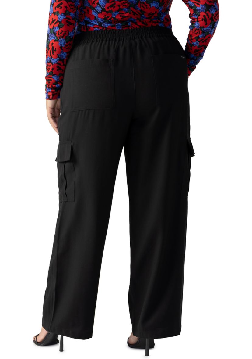 Plus Size Modern Wide Leg Cargo Pants