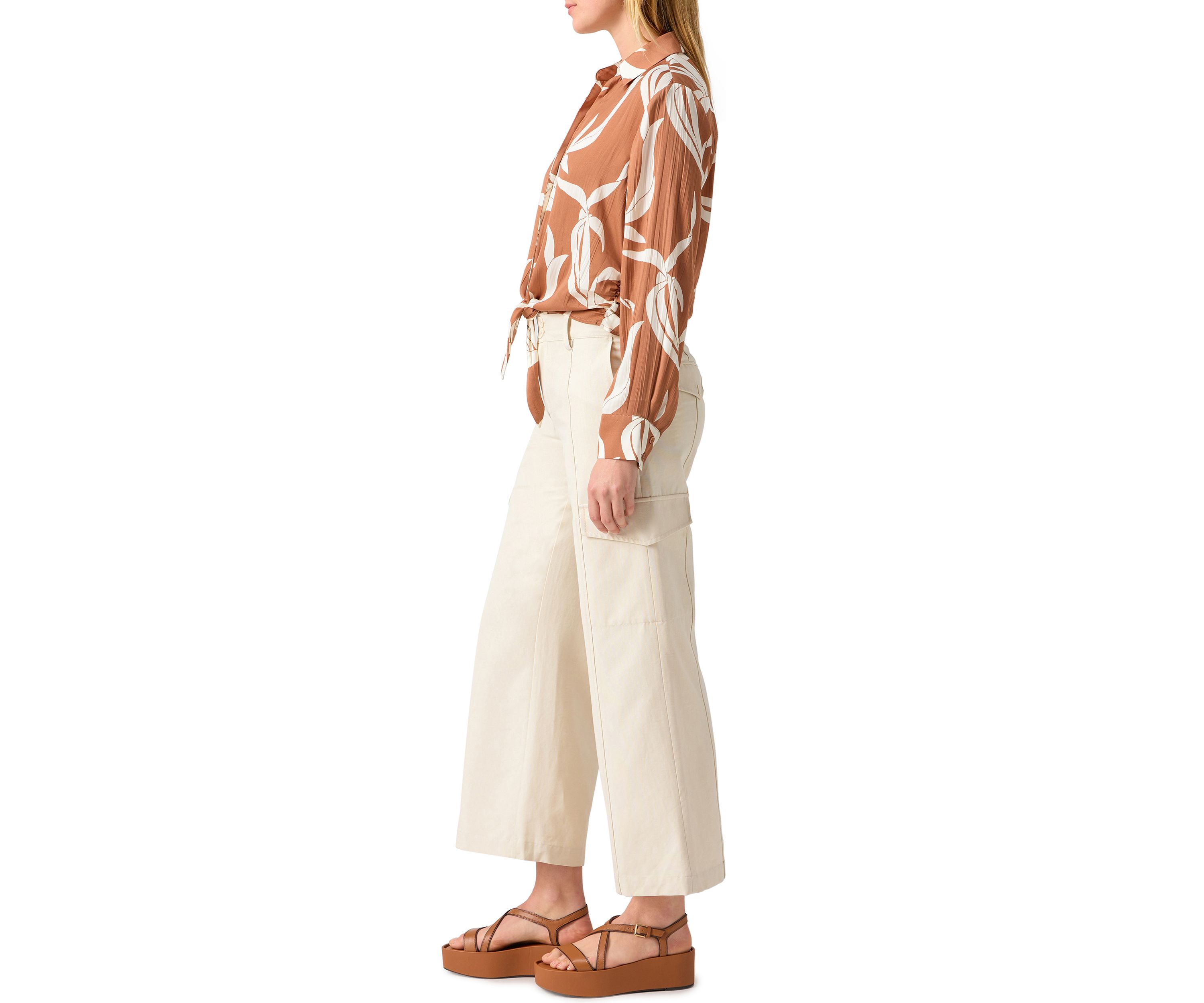 Womens Relaxed Wide Leg Cargo Pants