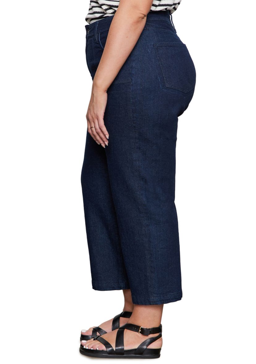 Plus Size League Cropped Jeans