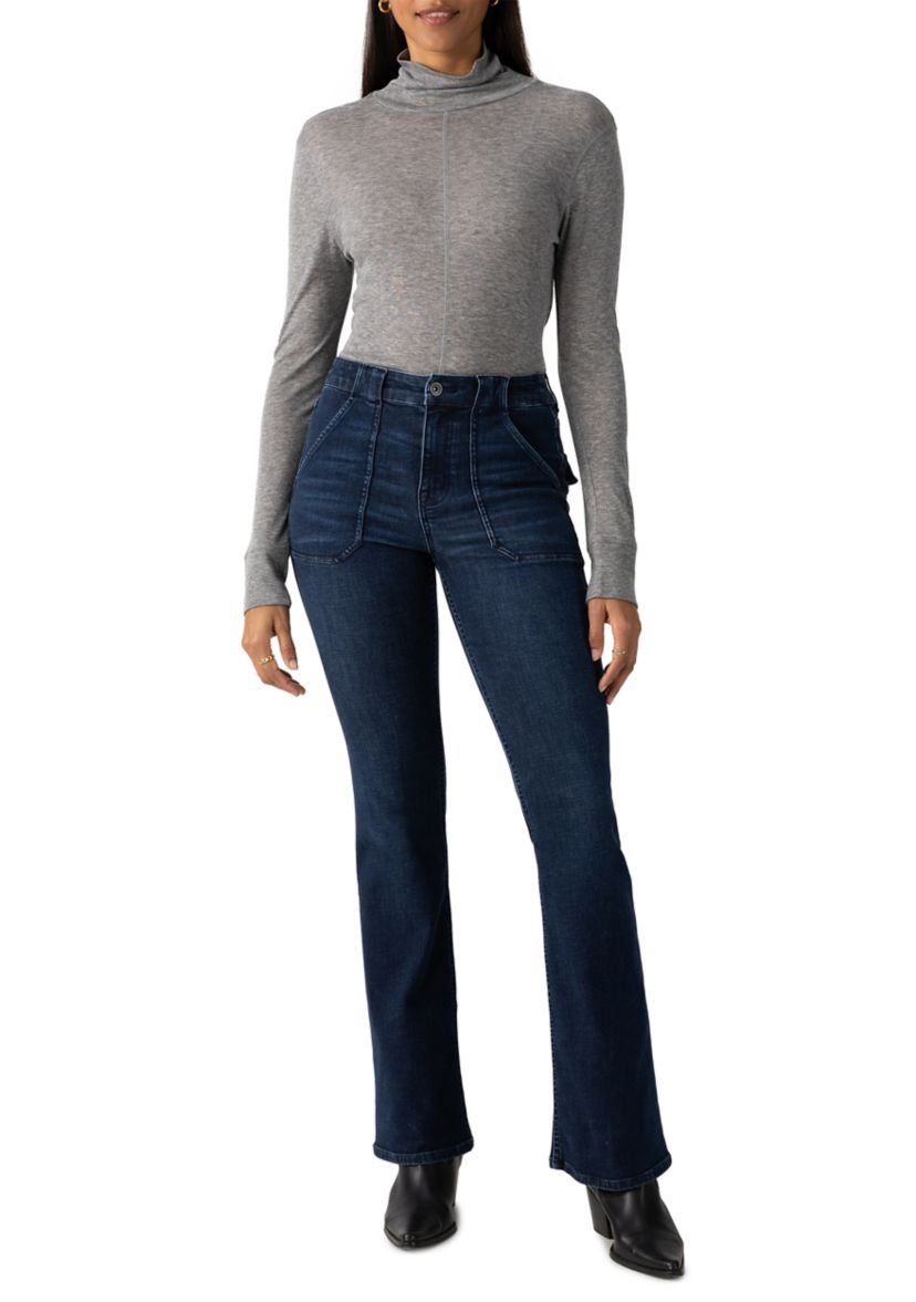 Womens Exposed Seams Mock Neck Top