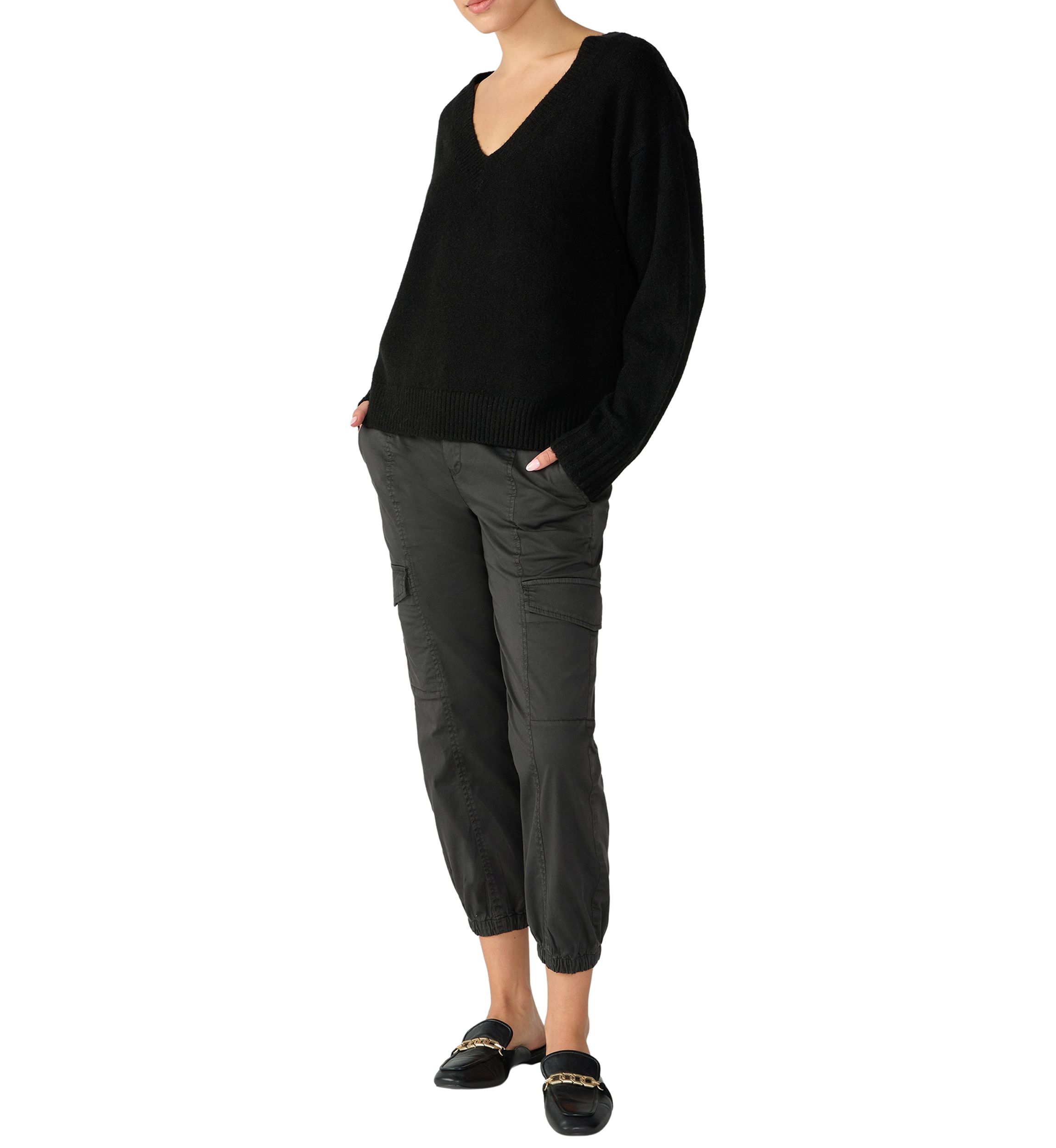 Womens Easy Breezy V-Neck Pullover 