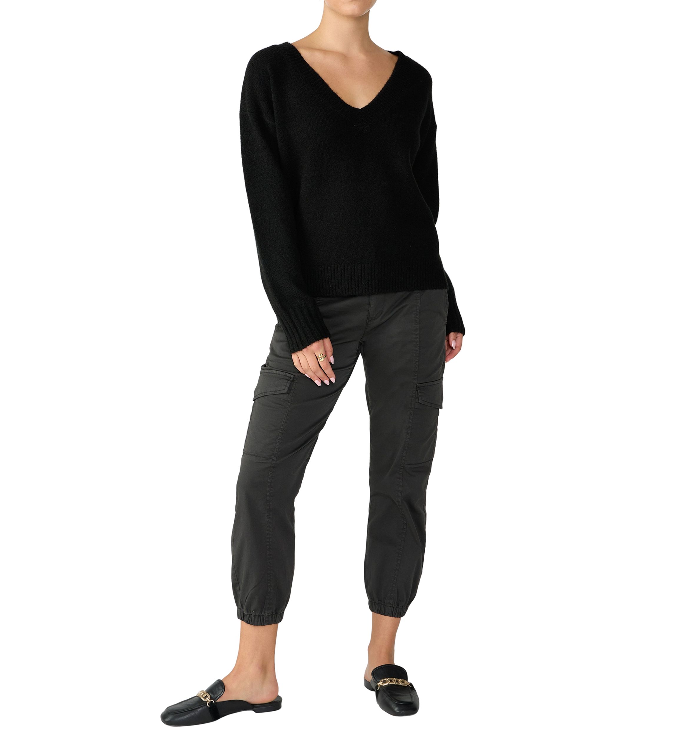 Womens Easy Breezy V-Neck Pullover 