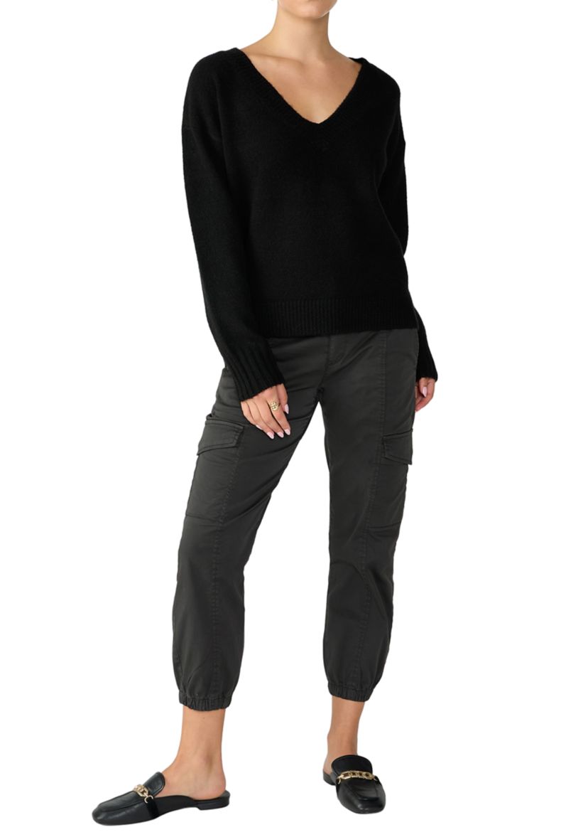 Womens Easy Breezy V-Neck Pullover 