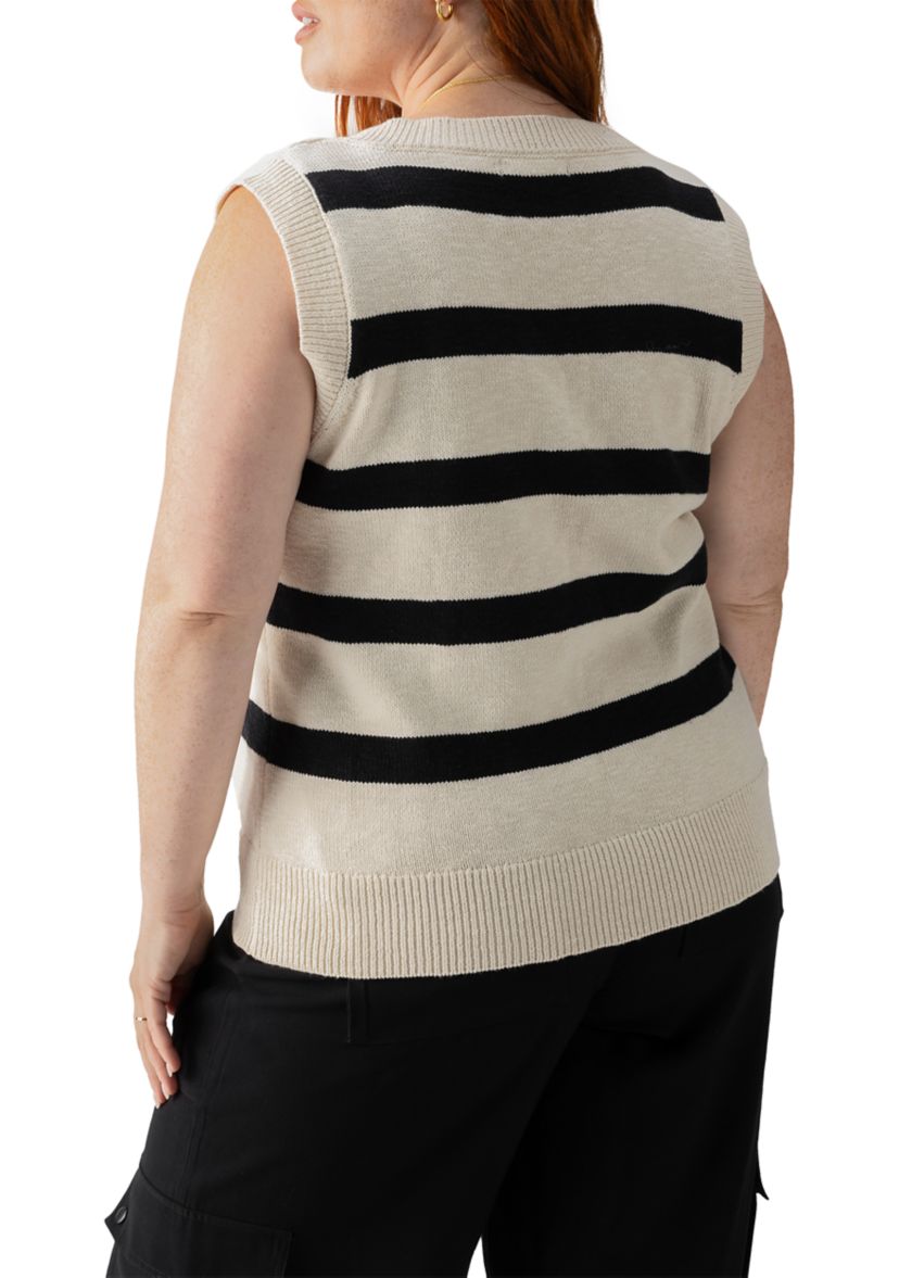 Plus Size Open Knit Sweater 