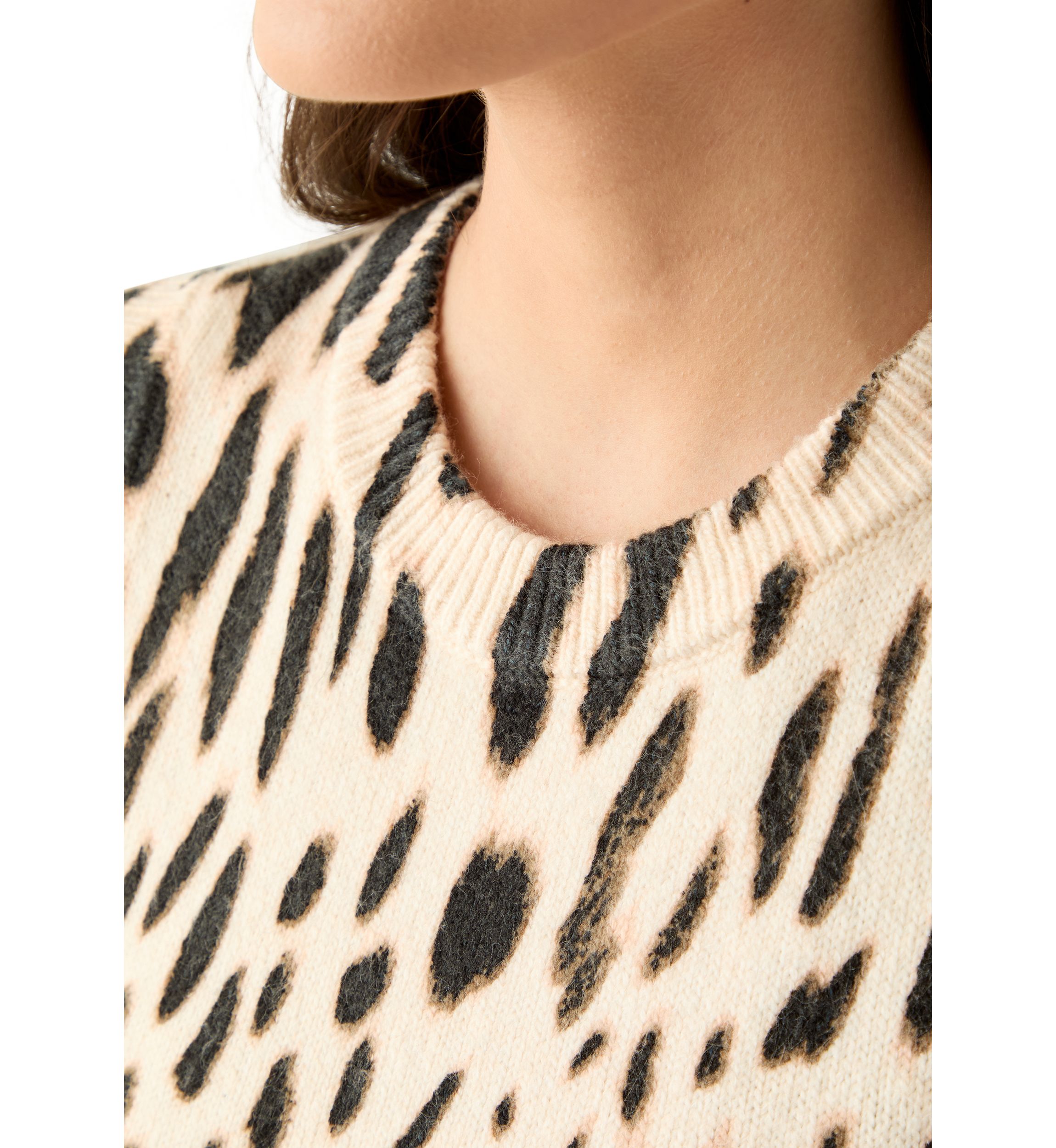 Womens Fuzzy Leopard Print Shell Sweater