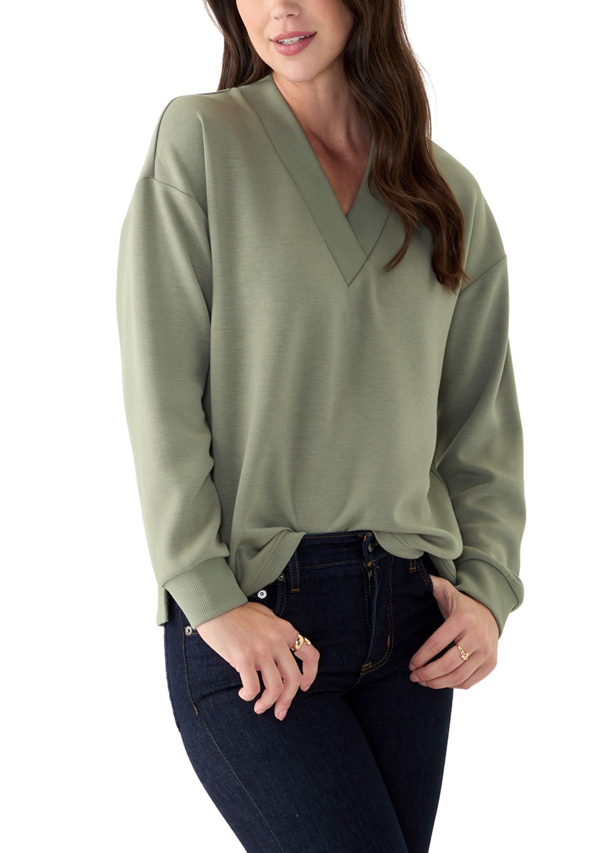 Womens Long Sleeve V-Neck Free Flow Pullover