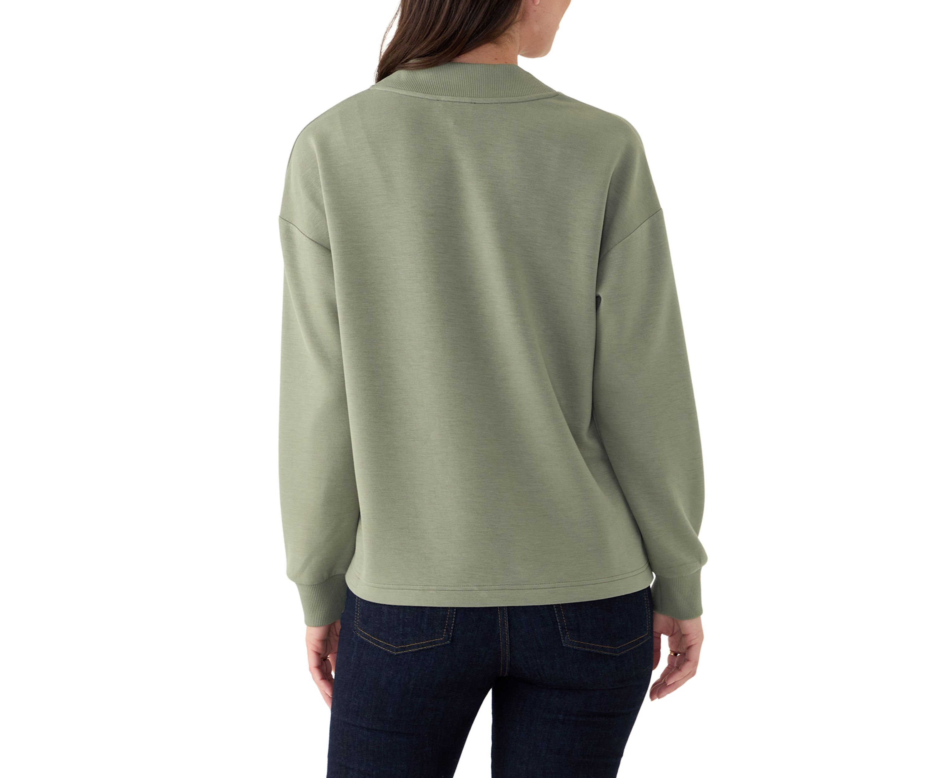 Womens Long Sleeve V-Neck Free Flow Pullover