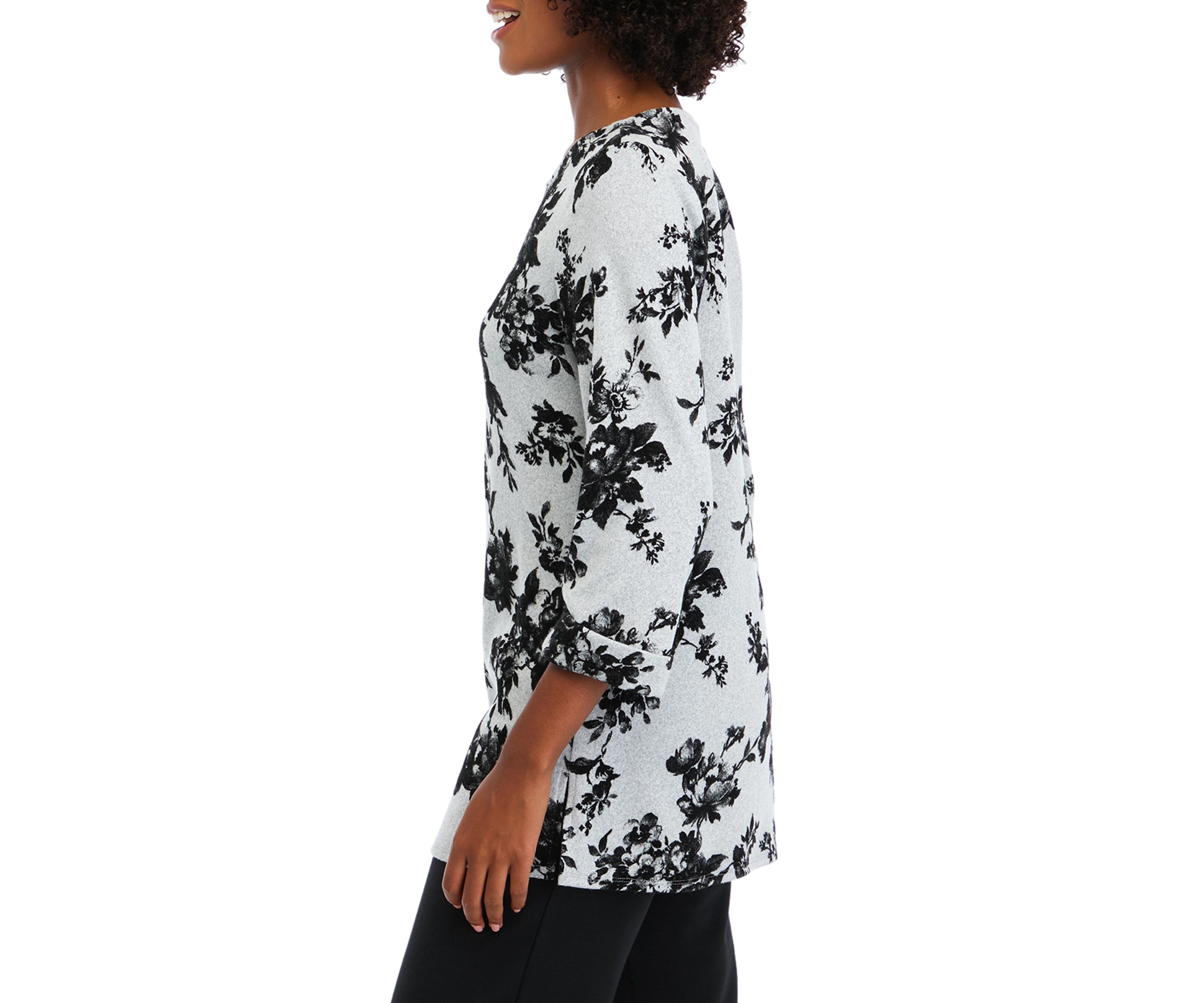 Womens 3/4 Sleeve Printed Swing Top 