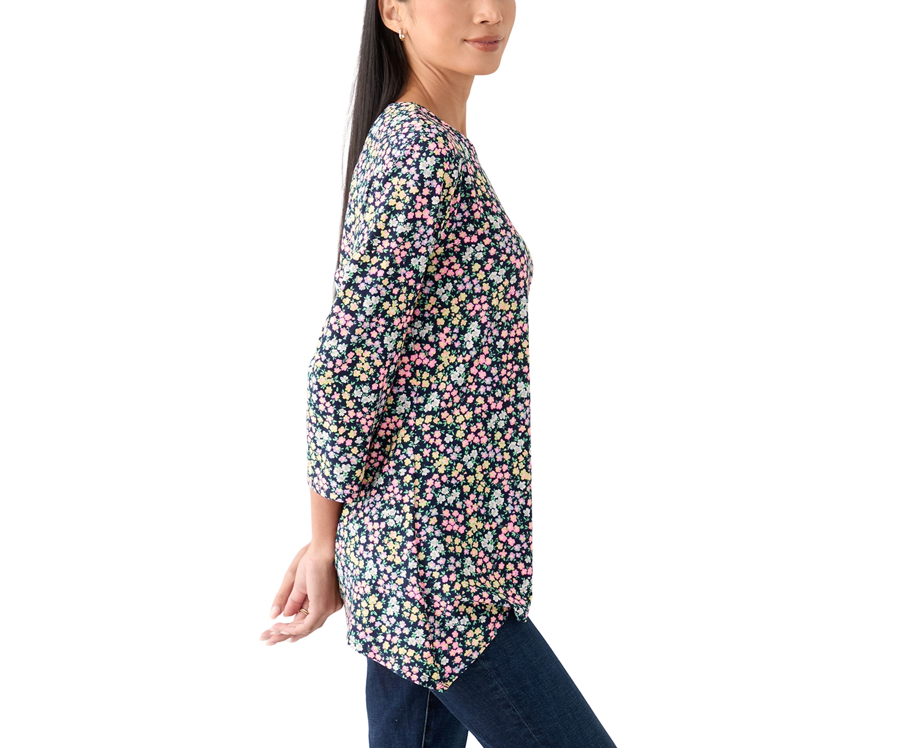 Womens 3/4 Sleeve Shark Bite Top