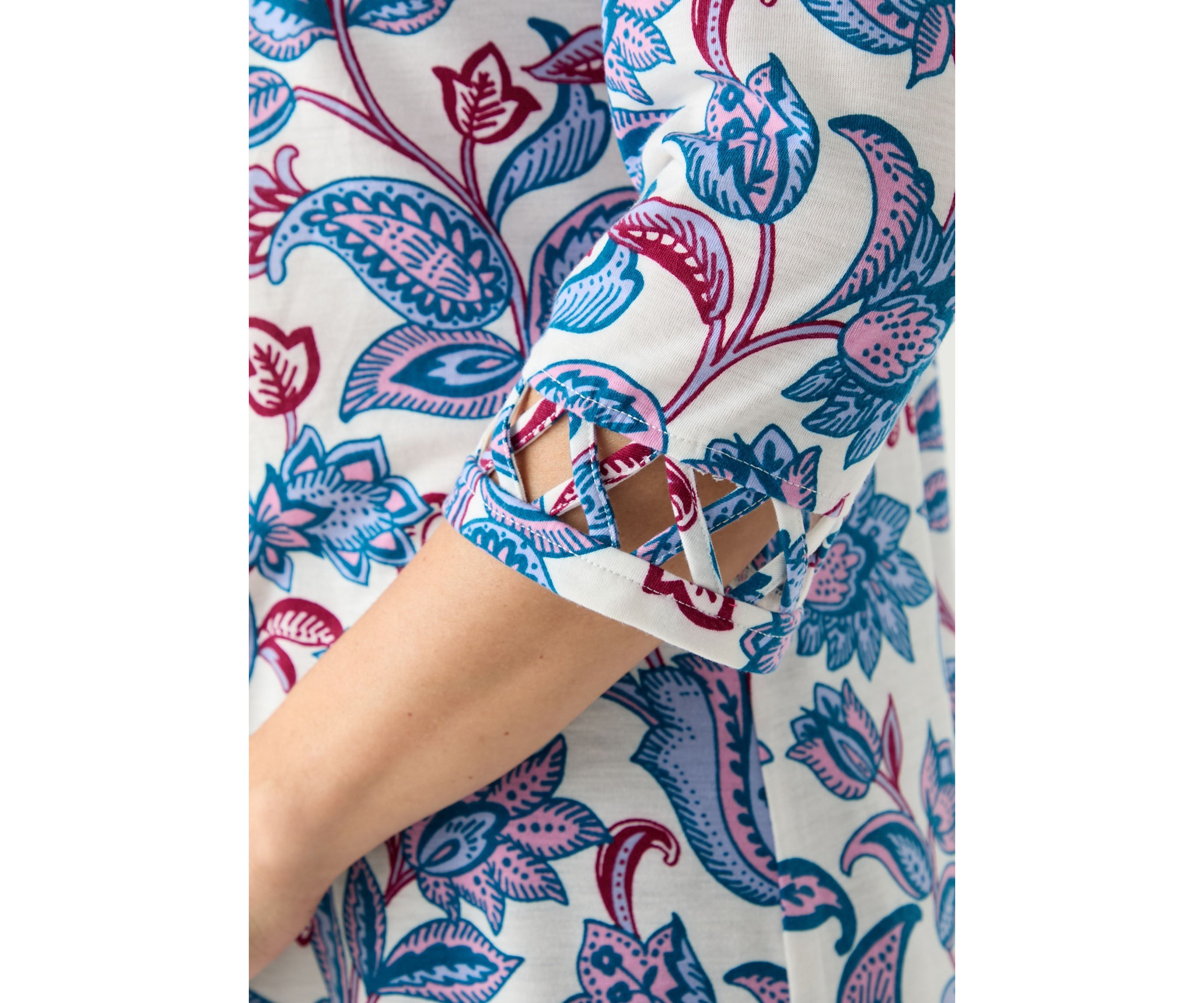 Womens Lattice Cuff Printed T-Shirt