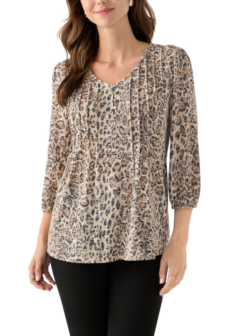  Womens 3/4 Sleeve Printed V-Neck Henley Shirt 