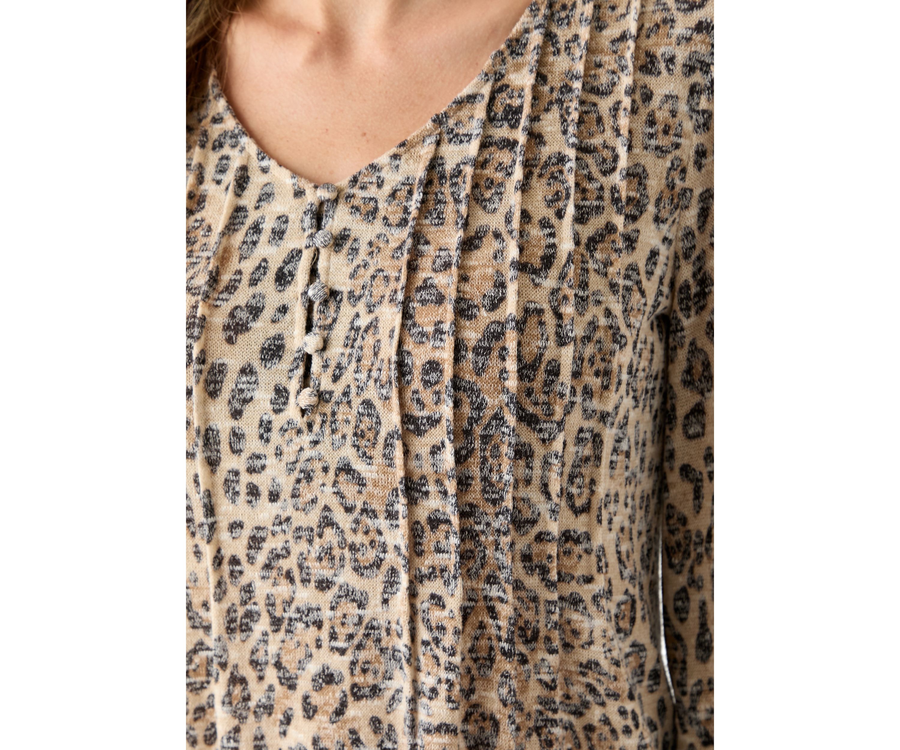  Womens 3/4 Sleeve Printed V-Neck Henley Shirt 