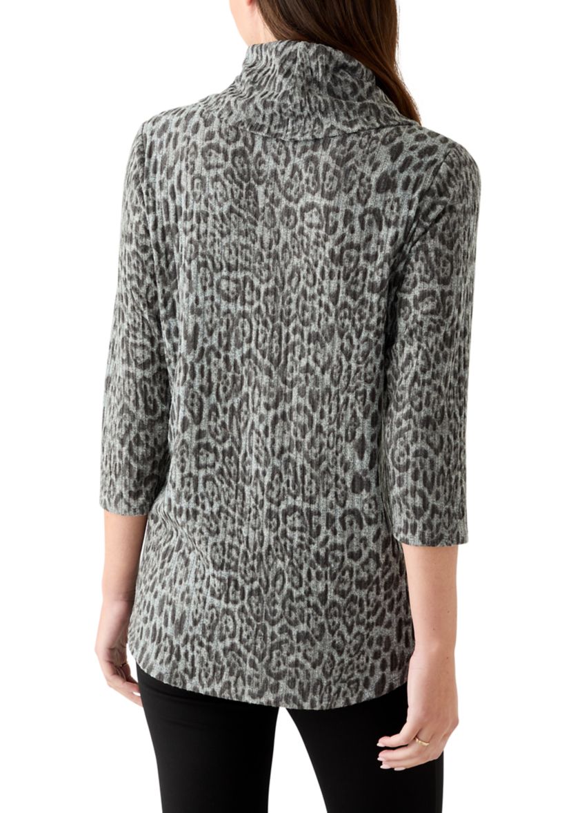 Womens 3/4 Sleeve Cowl Neck Hacci Top