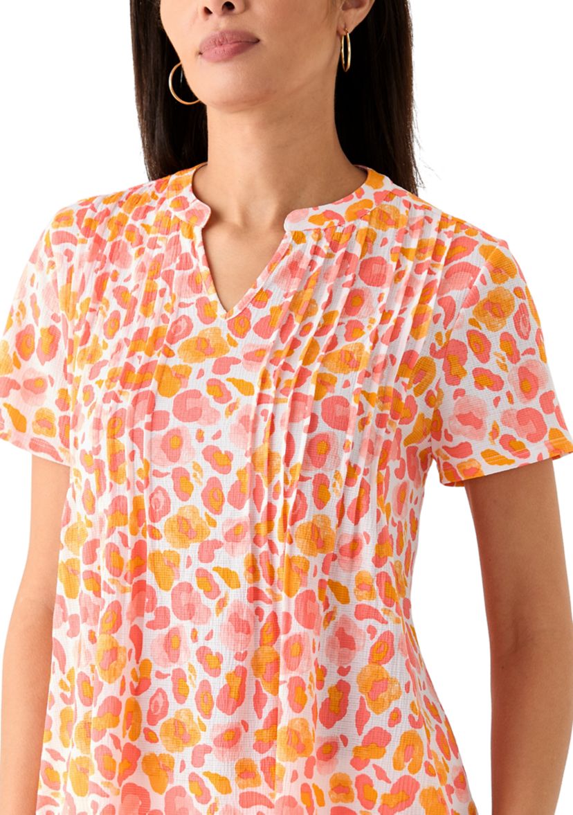 Womens Printed Pintuck Detail Top